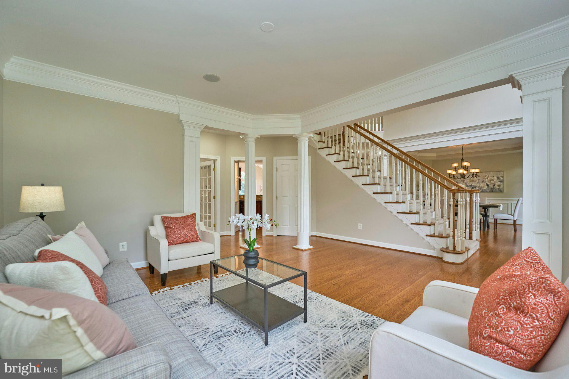 LANSDOWNE ON THE POTOMAC - Residential