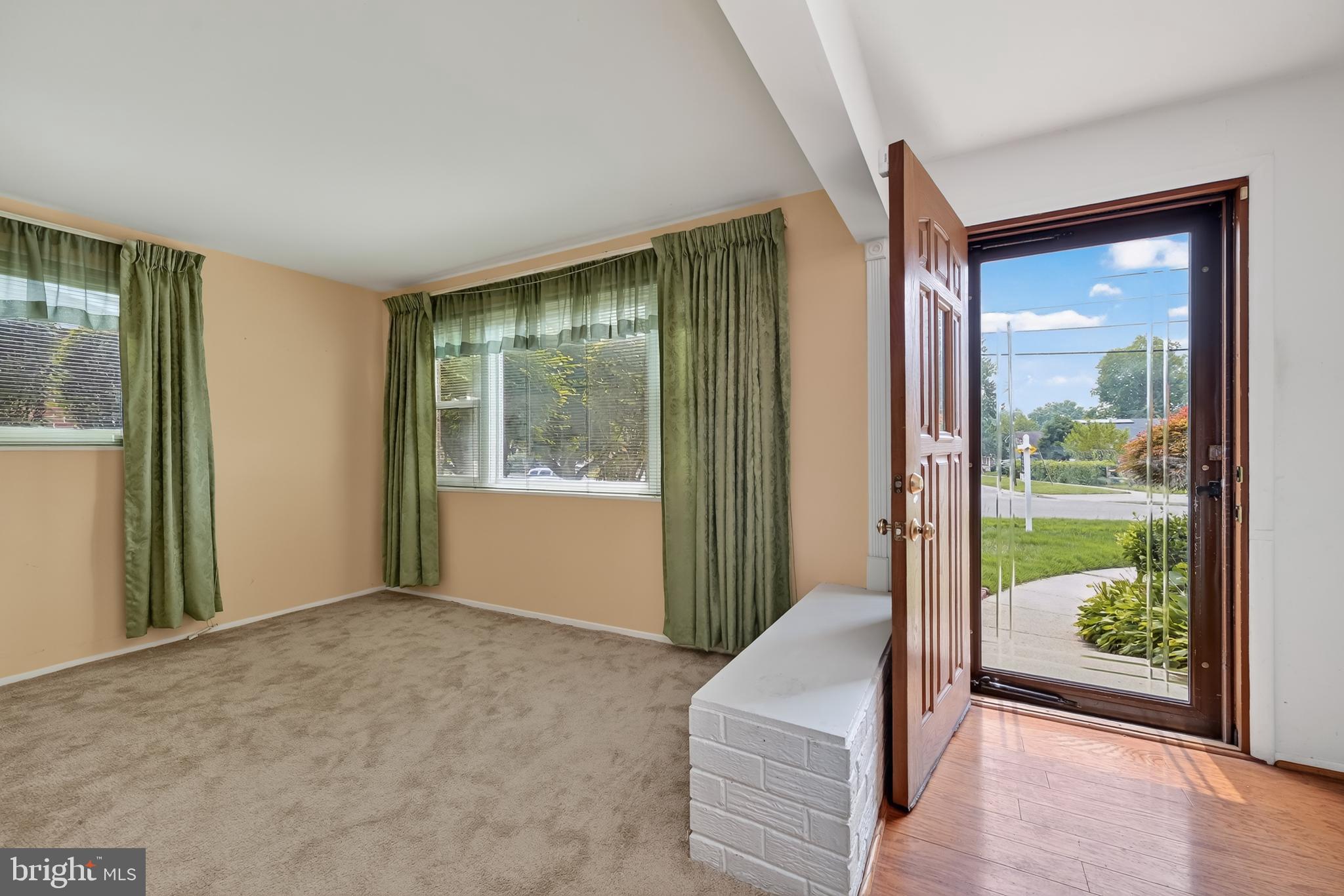 4107 TULARE DRIVE
