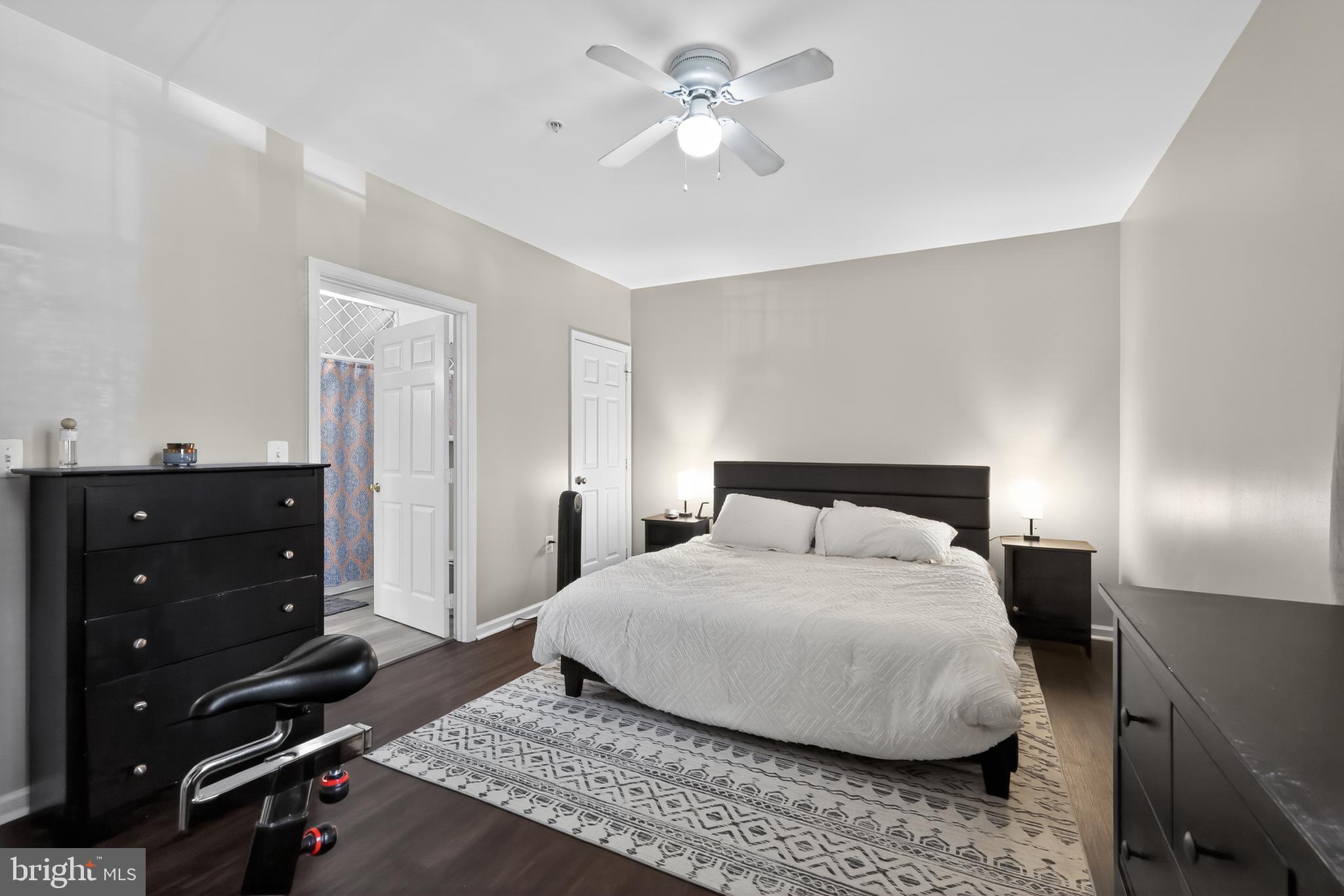 SYCAMORE MEWS - Residential