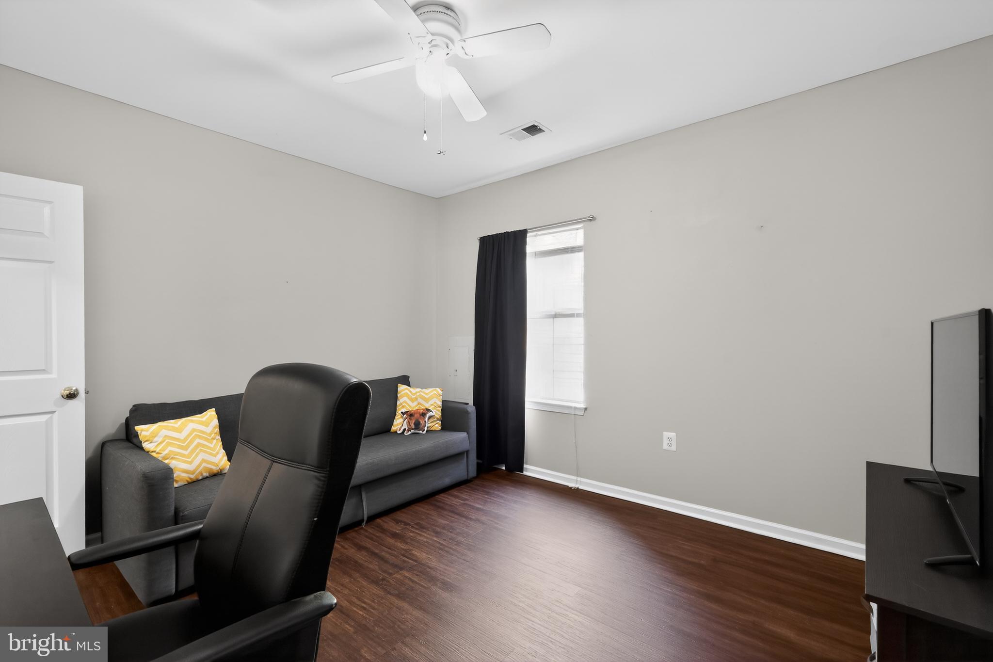 SYCAMORE MEWS - Residential