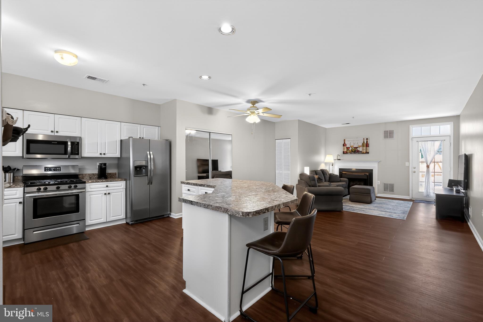 SYCAMORE MEWS - Residential
