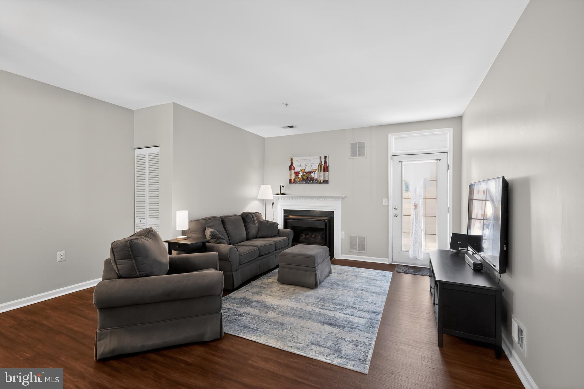 SYCAMORE MEWS - Residential