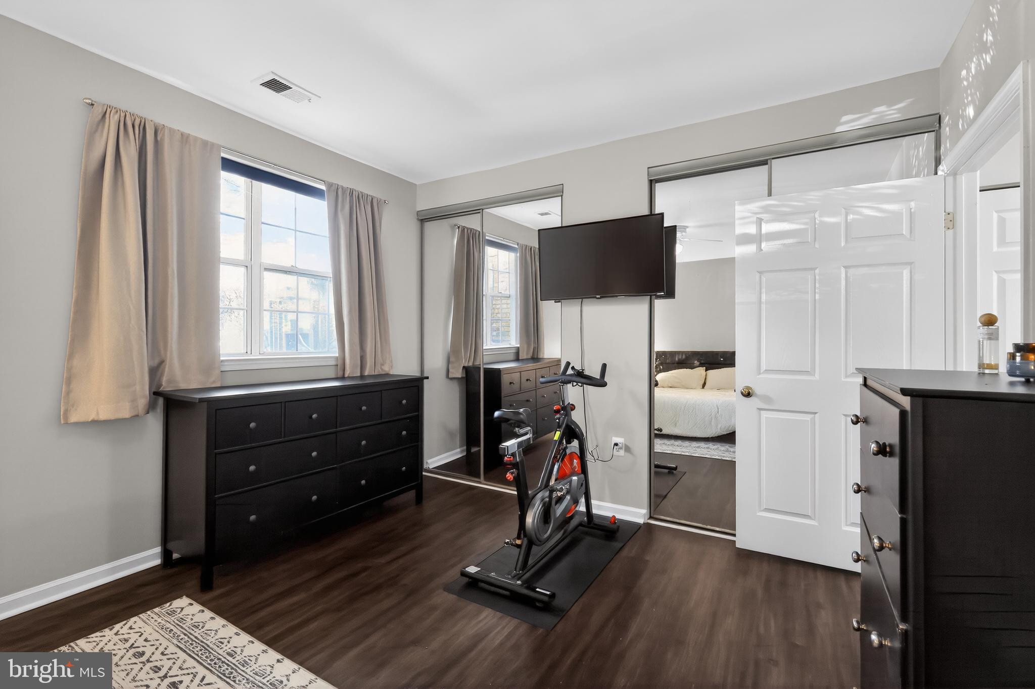 SYCAMORE MEWS - Residential