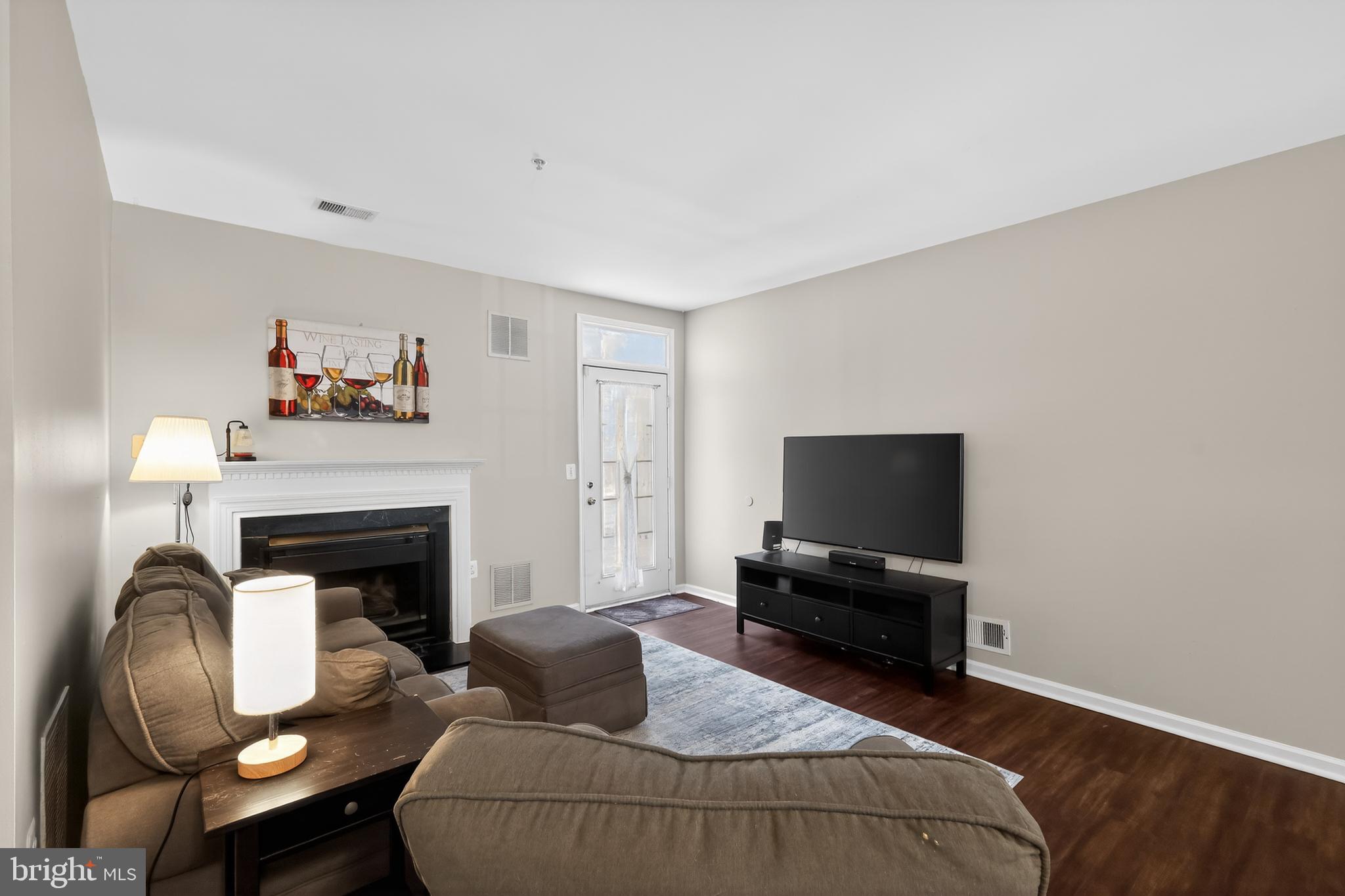 SYCAMORE MEWS - Residential