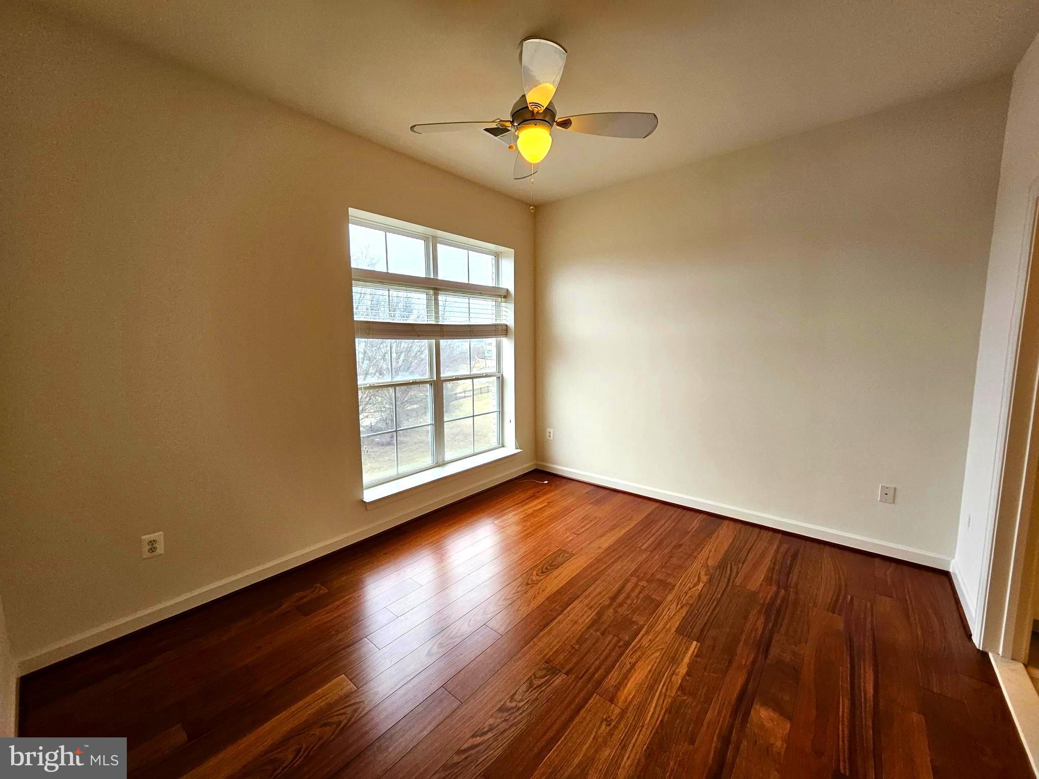 BELMONT BAY - Residential