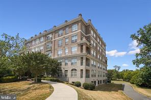 BELMONT BAY - Residential