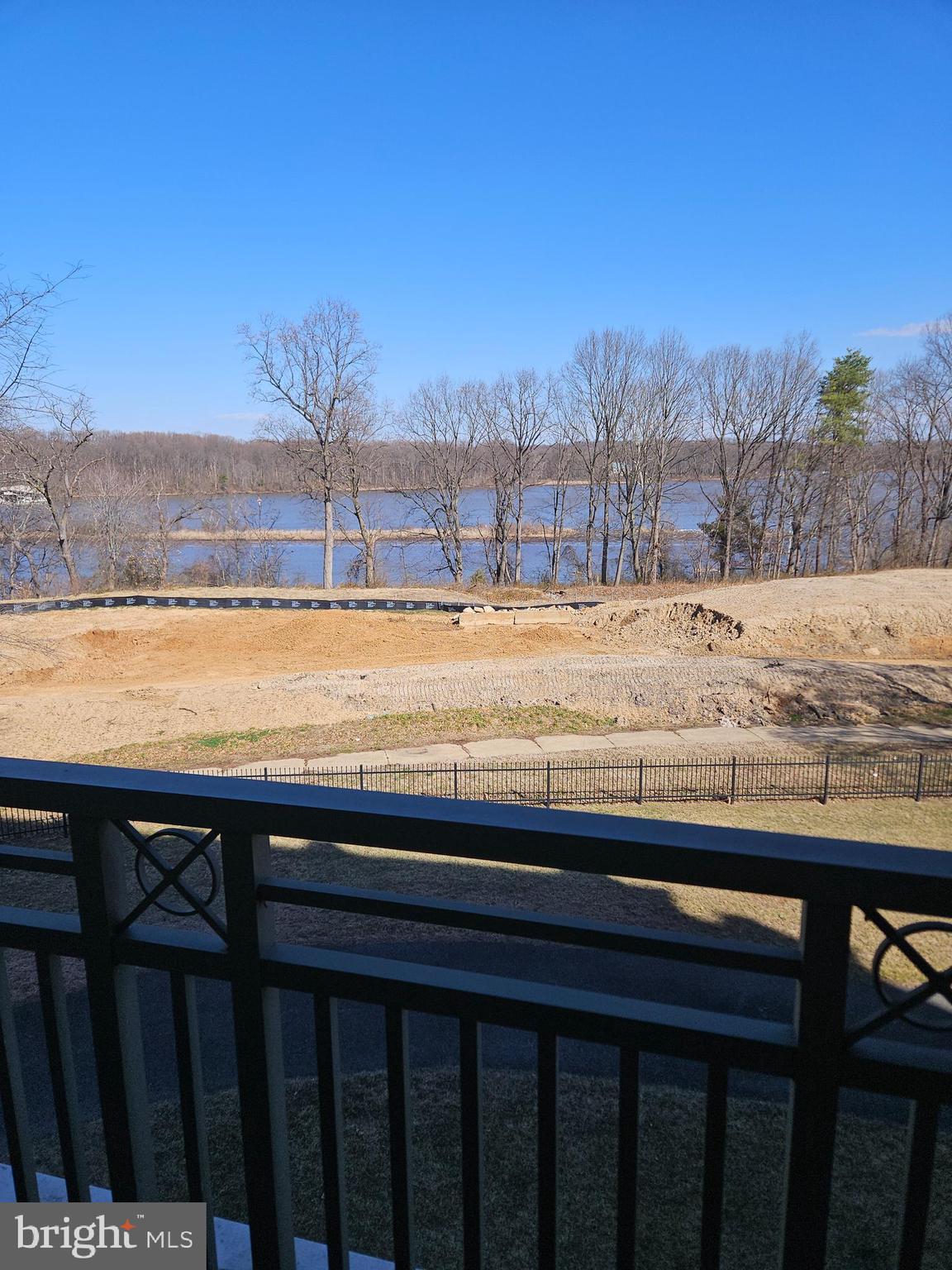 BELMONT BAY - Residential