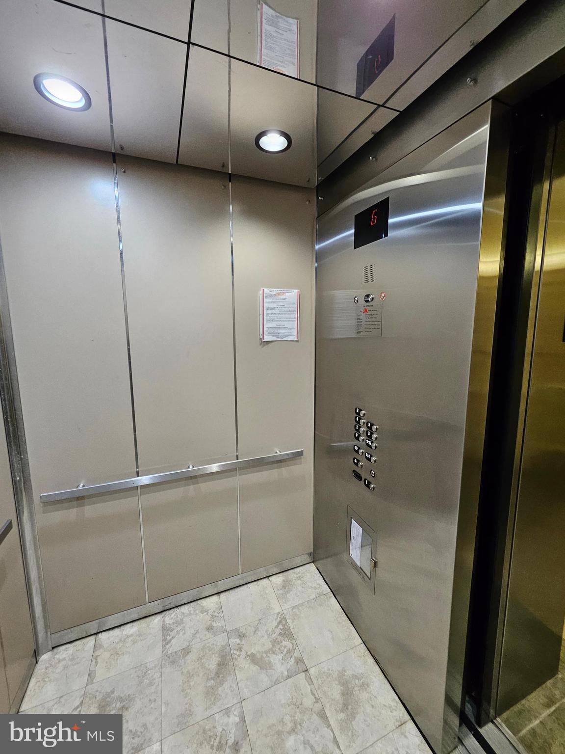 BELMONT BAY - Residential