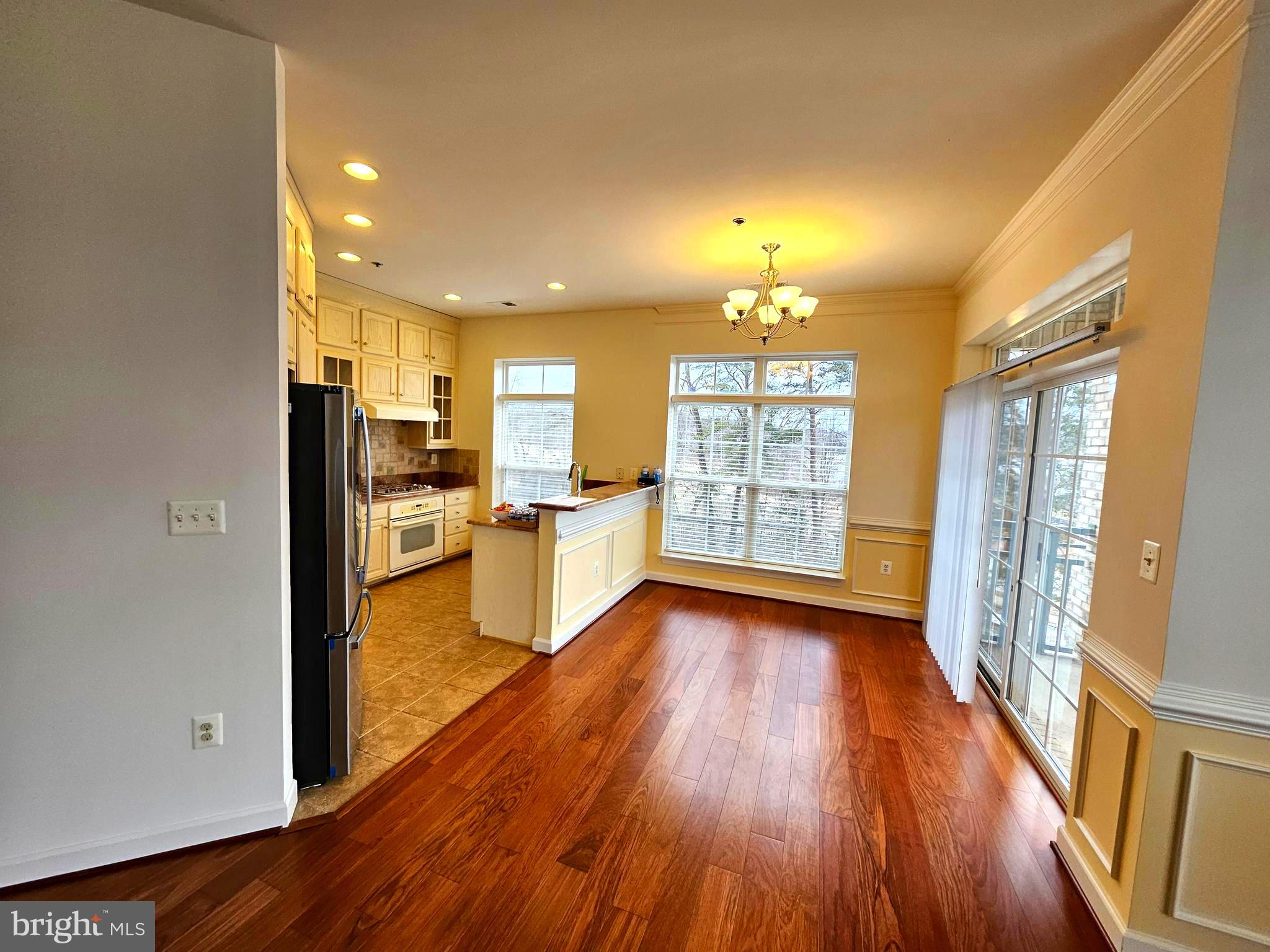 BELMONT BAY - Residential