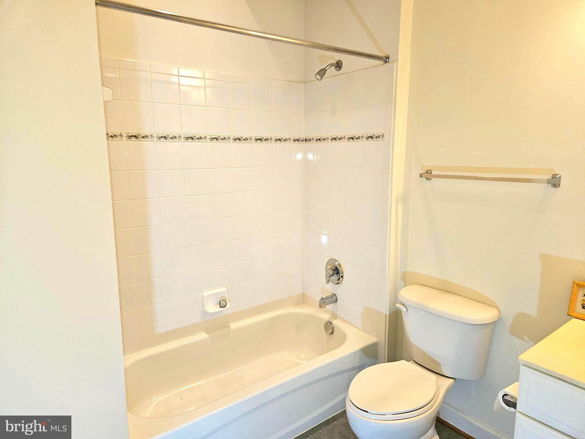 BELMONT BAY - Residential