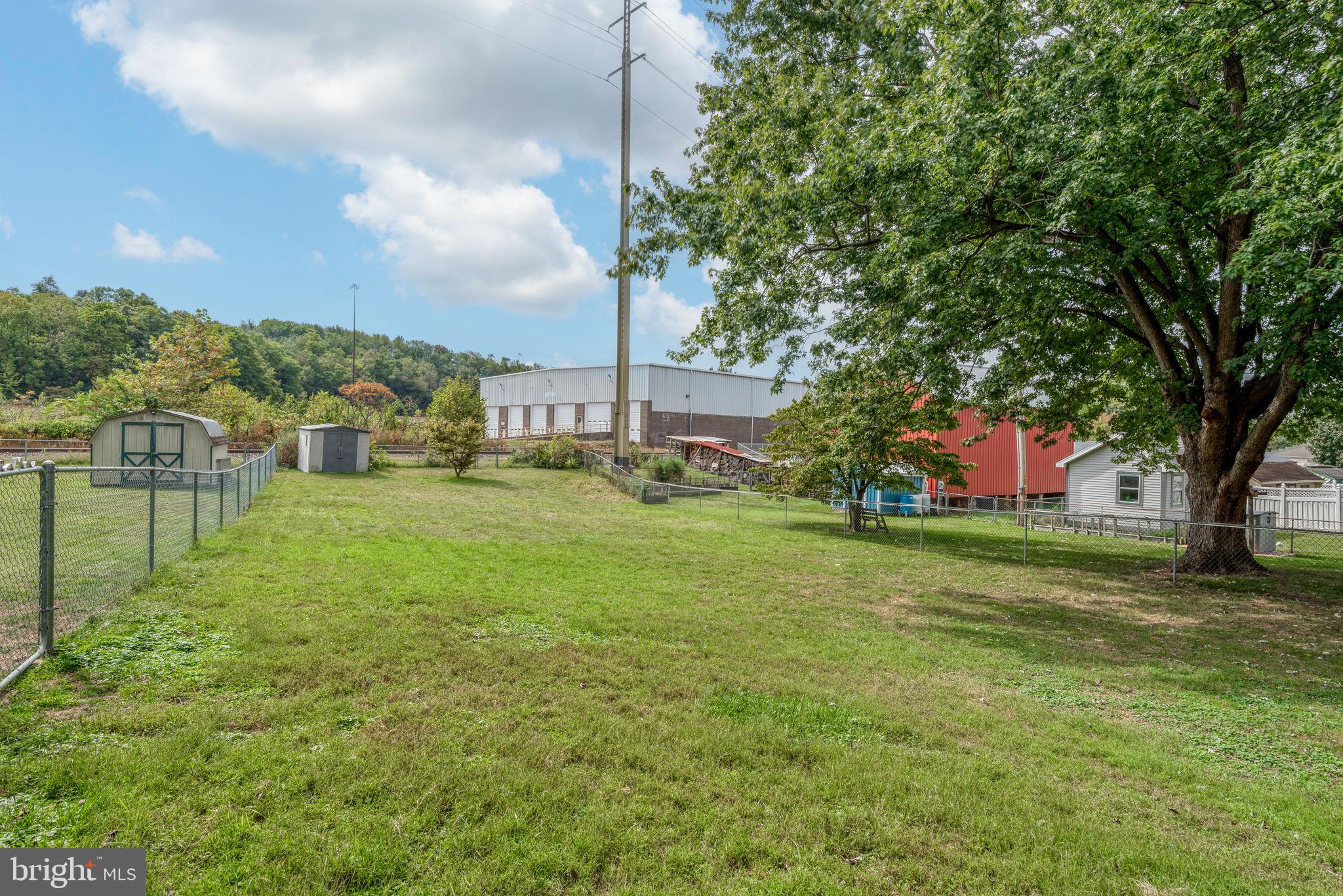 MOUNTVILLE BOROUGH - Residential