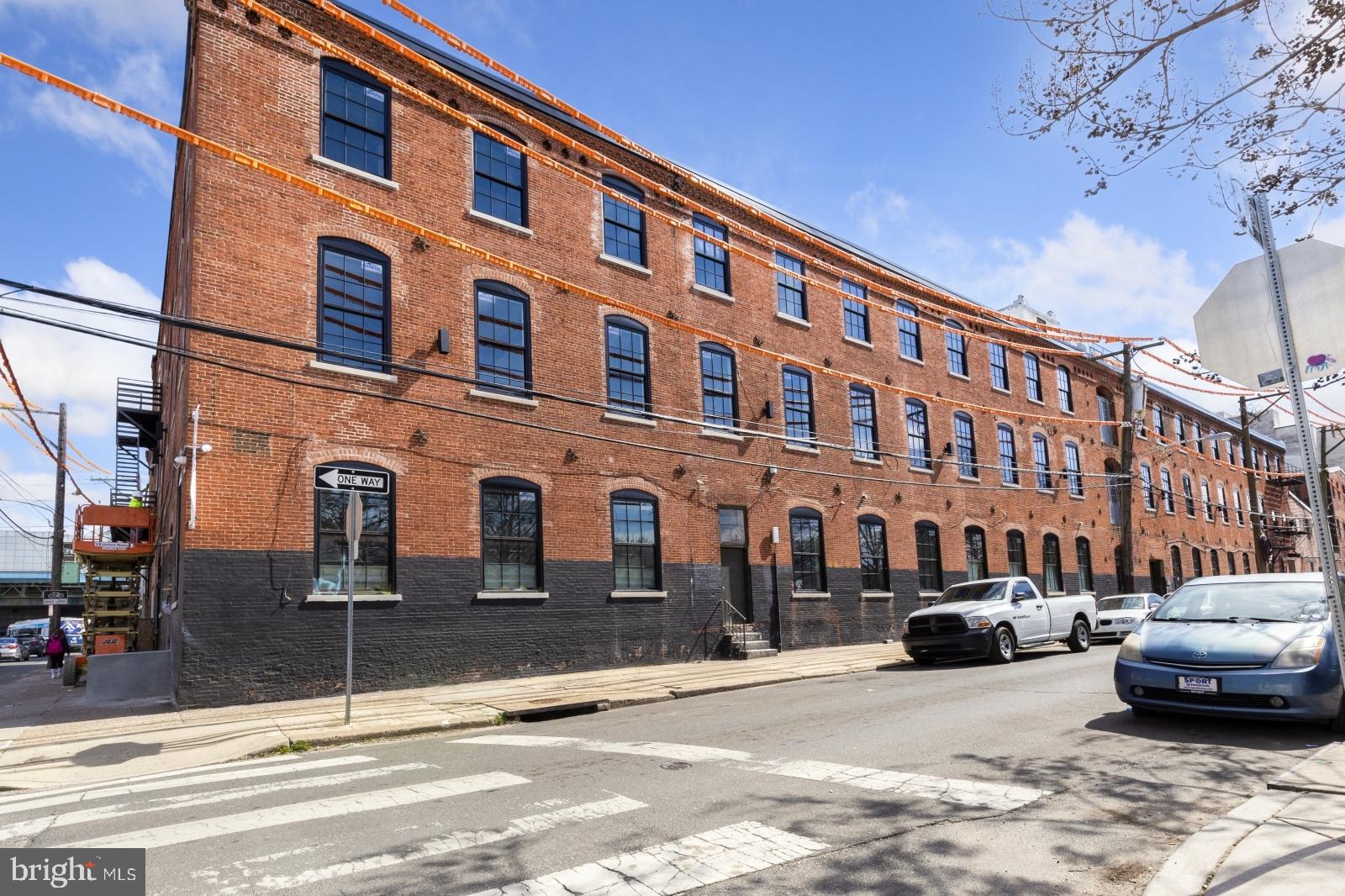 OLDE KENSINGTON - Residential Lease