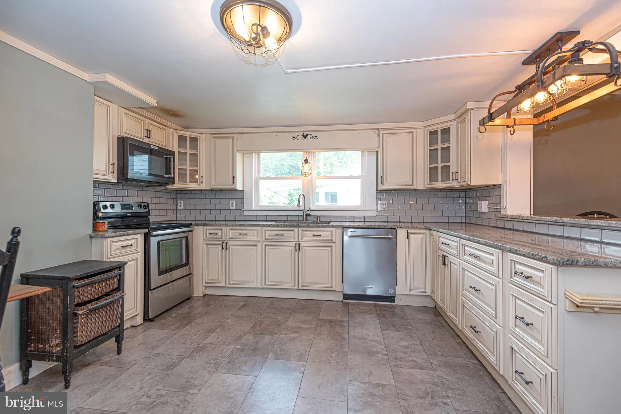 Snow Hill, Maryland 21863, United States, 3 Bedrooms Bedrooms, ,2 BathroomsBathrooms,Residential,Coming Soon,129291