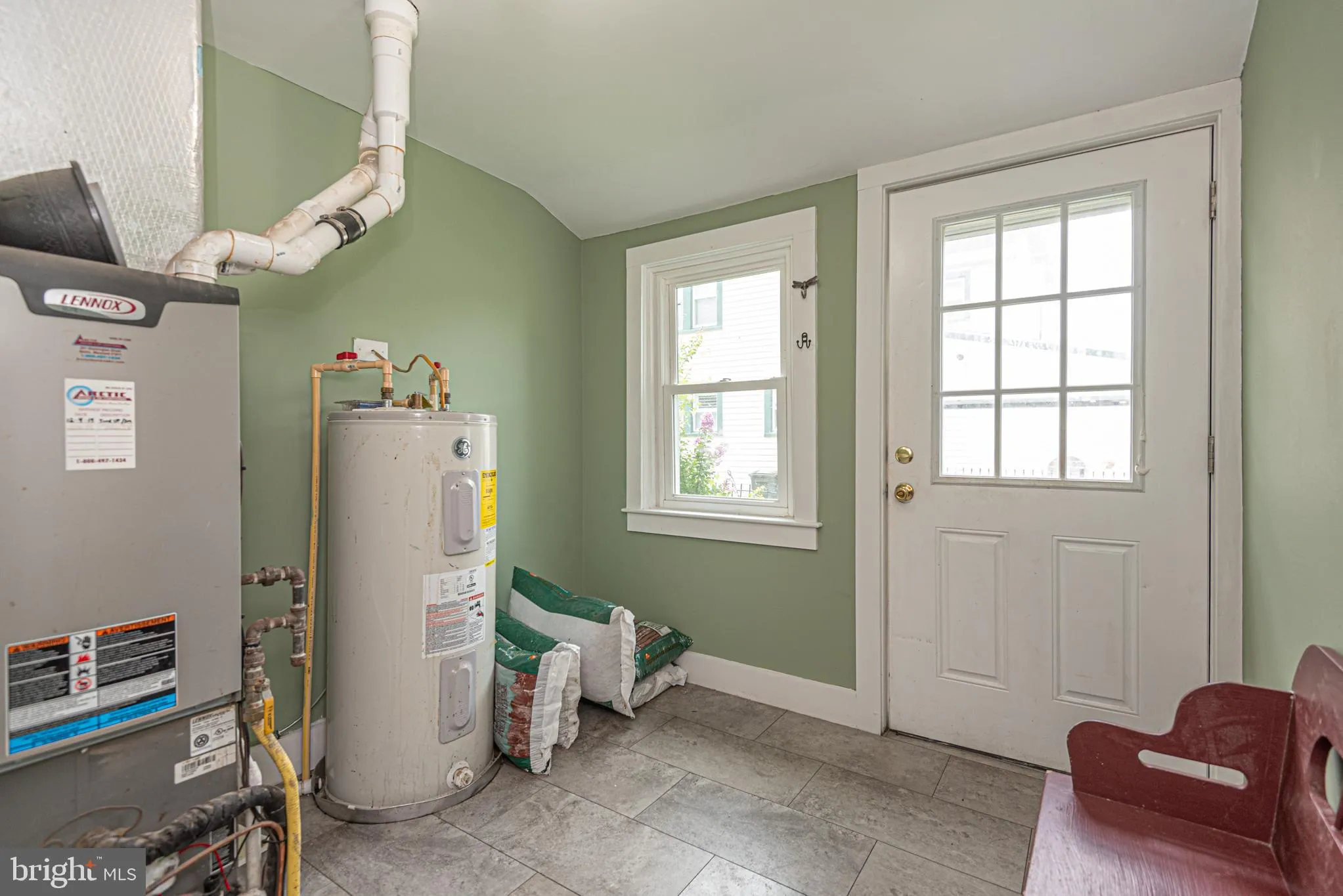 Snow Hill, Maryland 21863, United States, 3 Bedrooms Bedrooms, ,2 BathroomsBathrooms,Residential,Coming Soon,129291