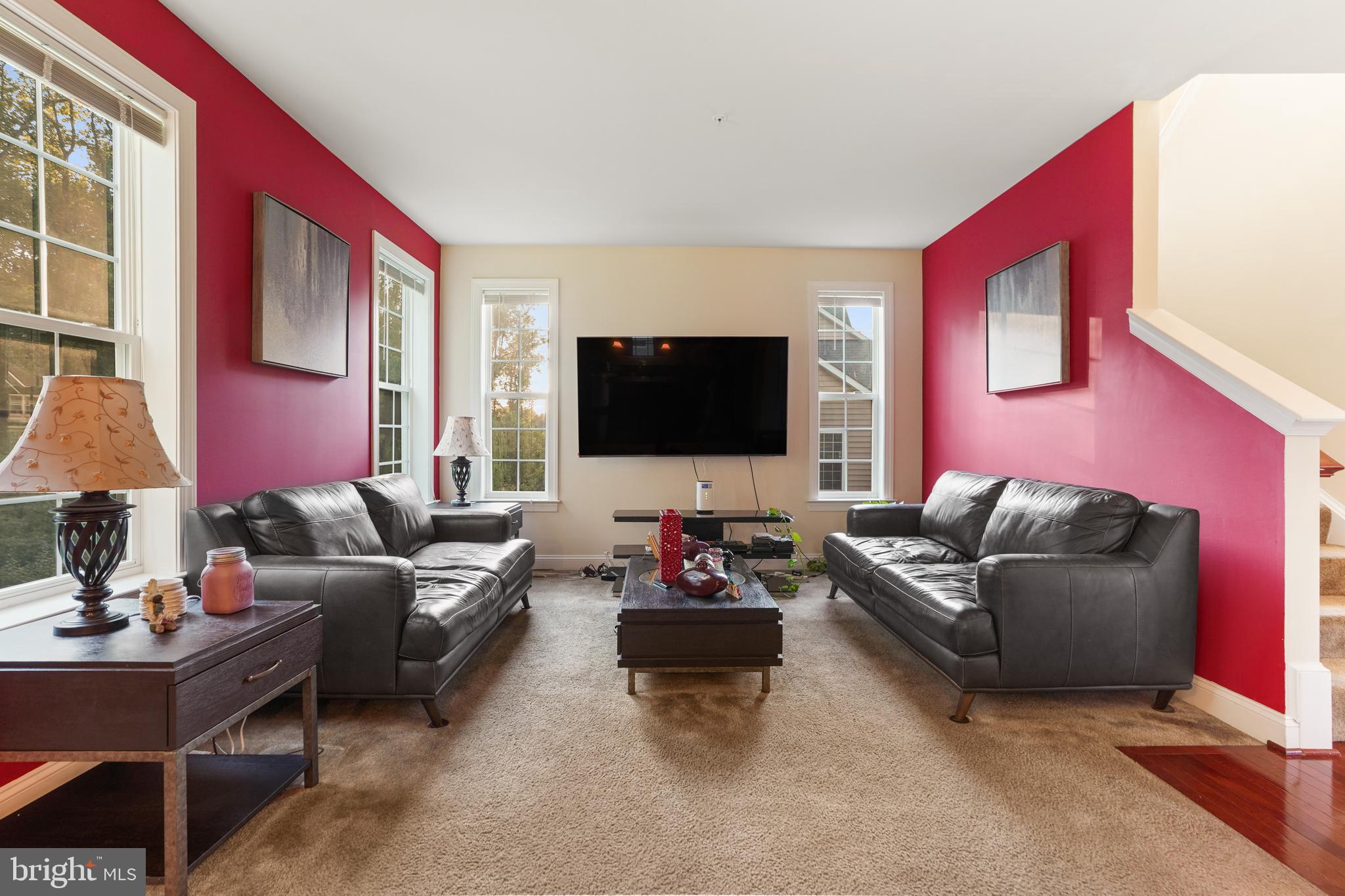6715 MCCORMICK DRIVE