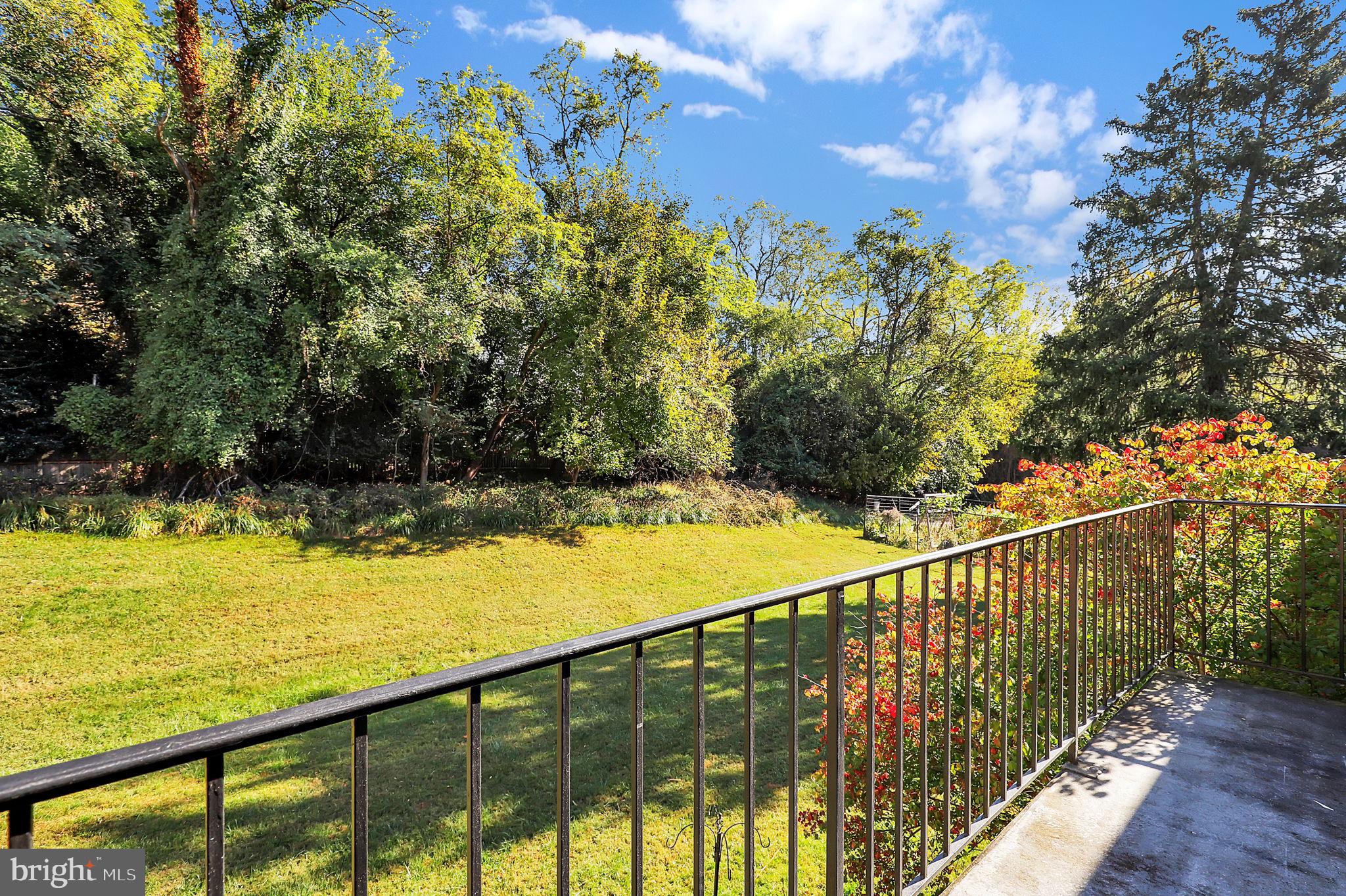 PARKSIDE CONDOMINIUMS - Residential