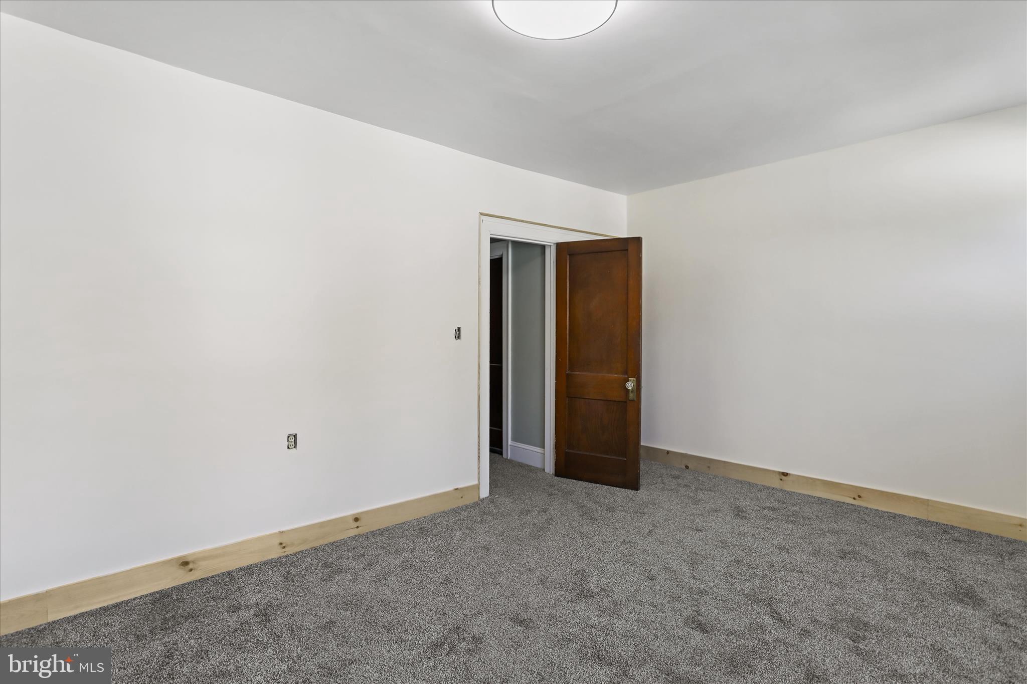 NORTH END - Residential