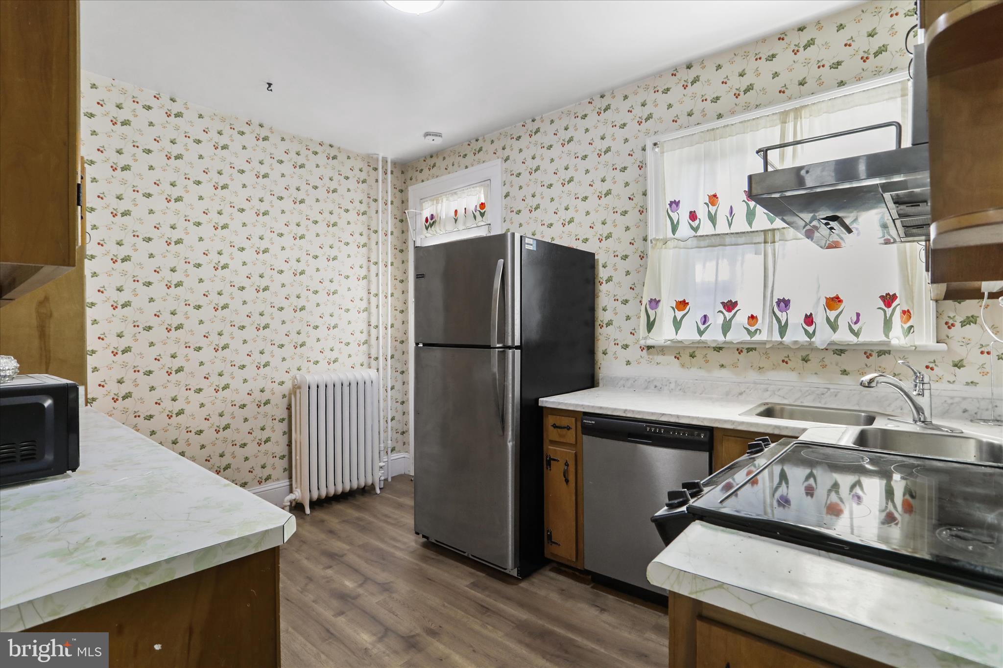 570 PATTERSON AVENUE