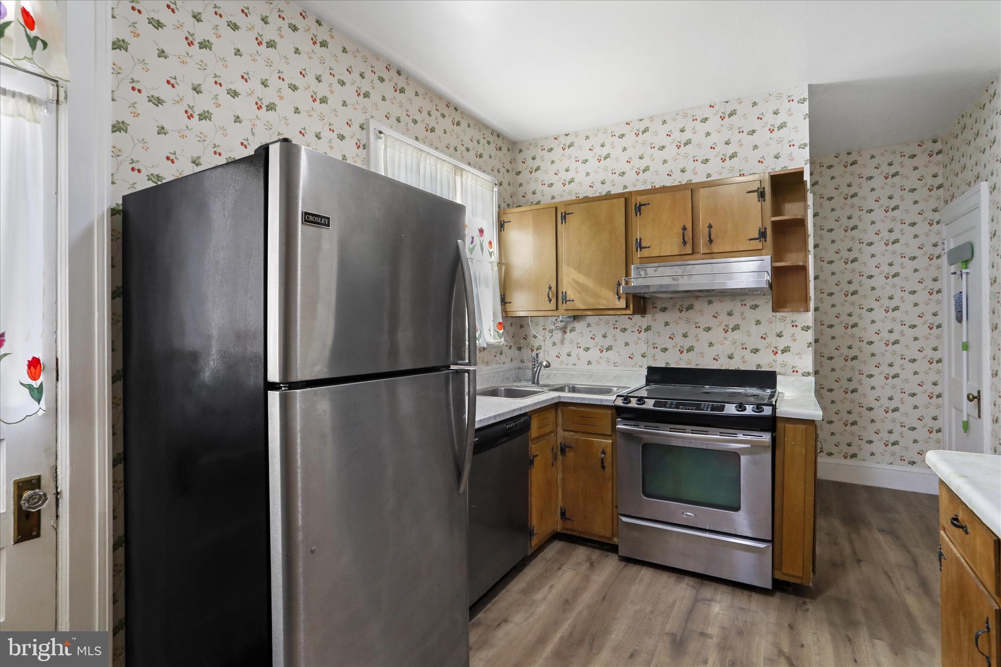 570 PATTERSON AVENUE