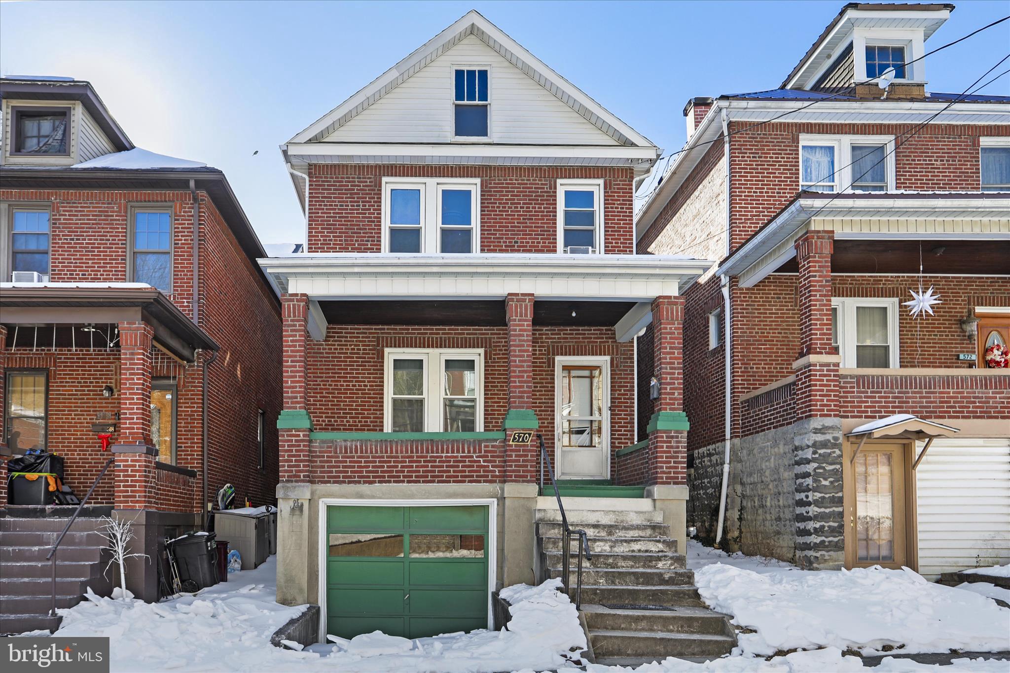 NORTH END - Residential