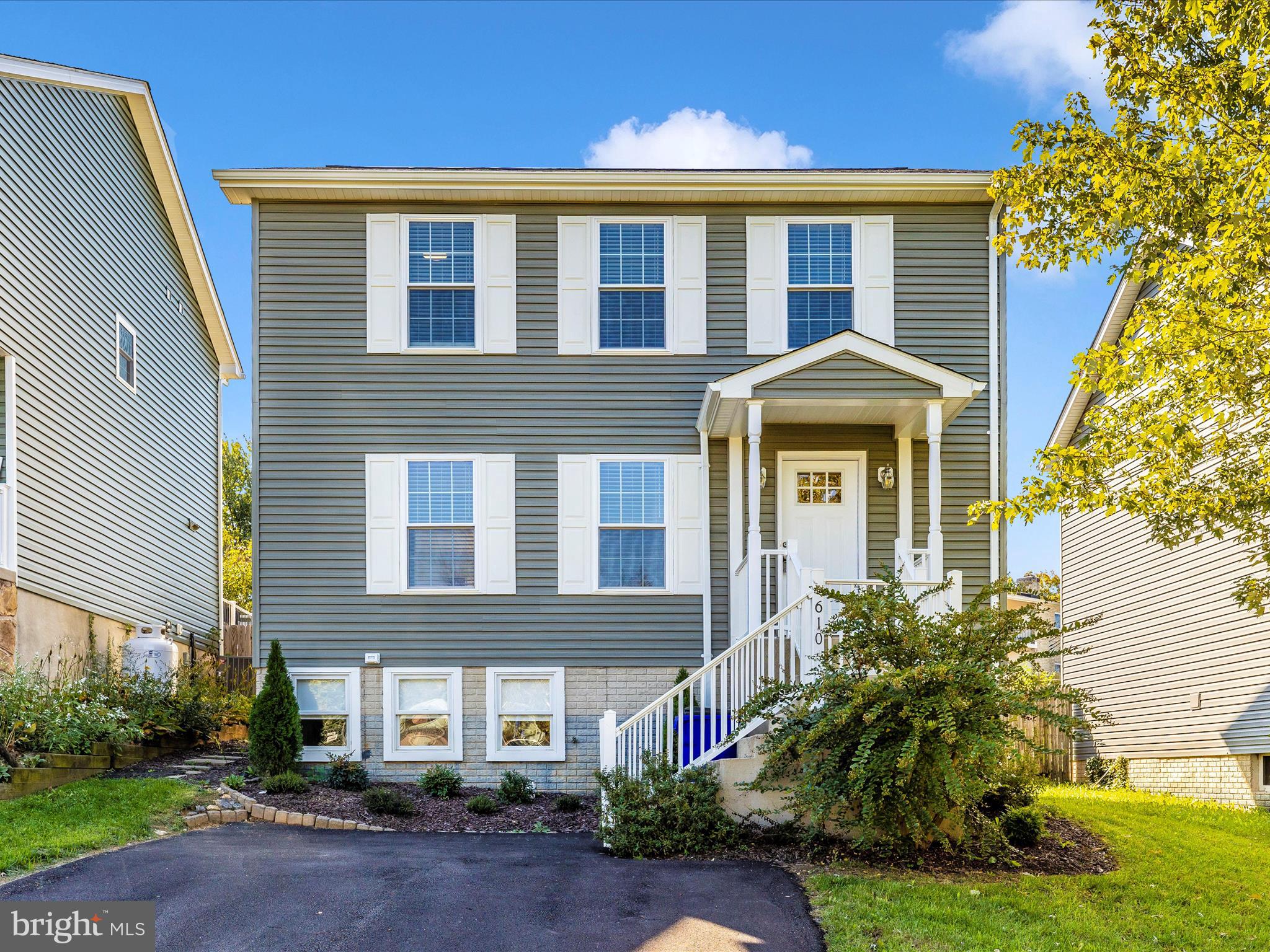 BRUNSWICK - Residential