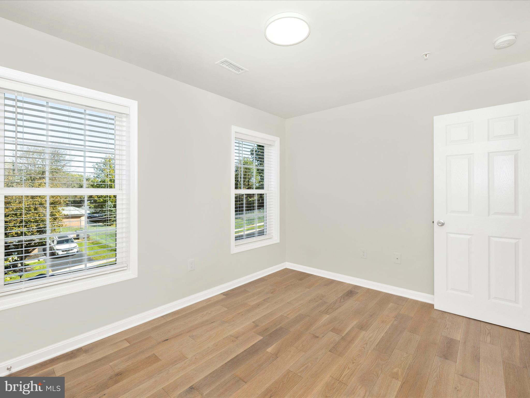 BRUNSWICK - Residential