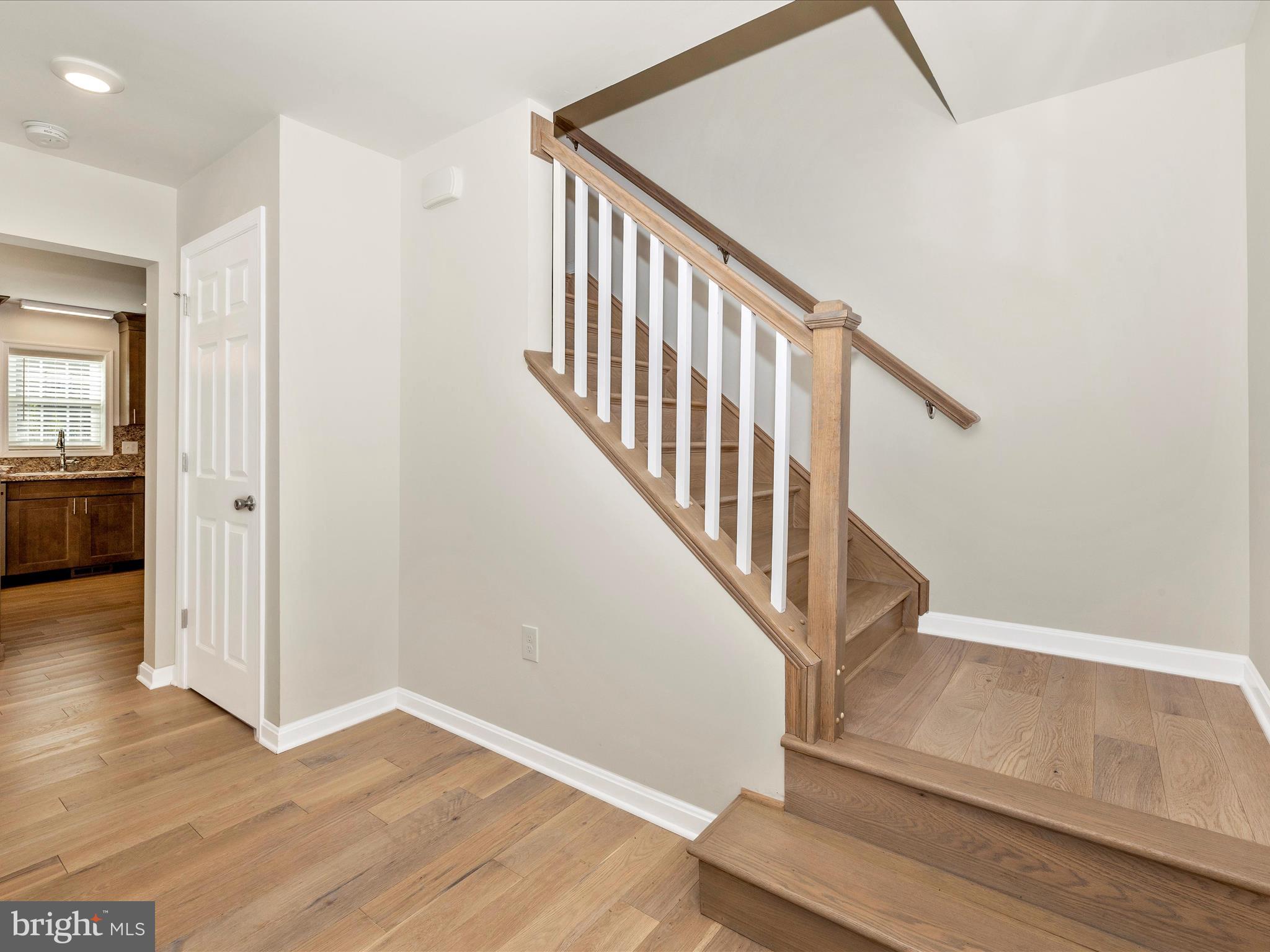 BRUNSWICK - Residential