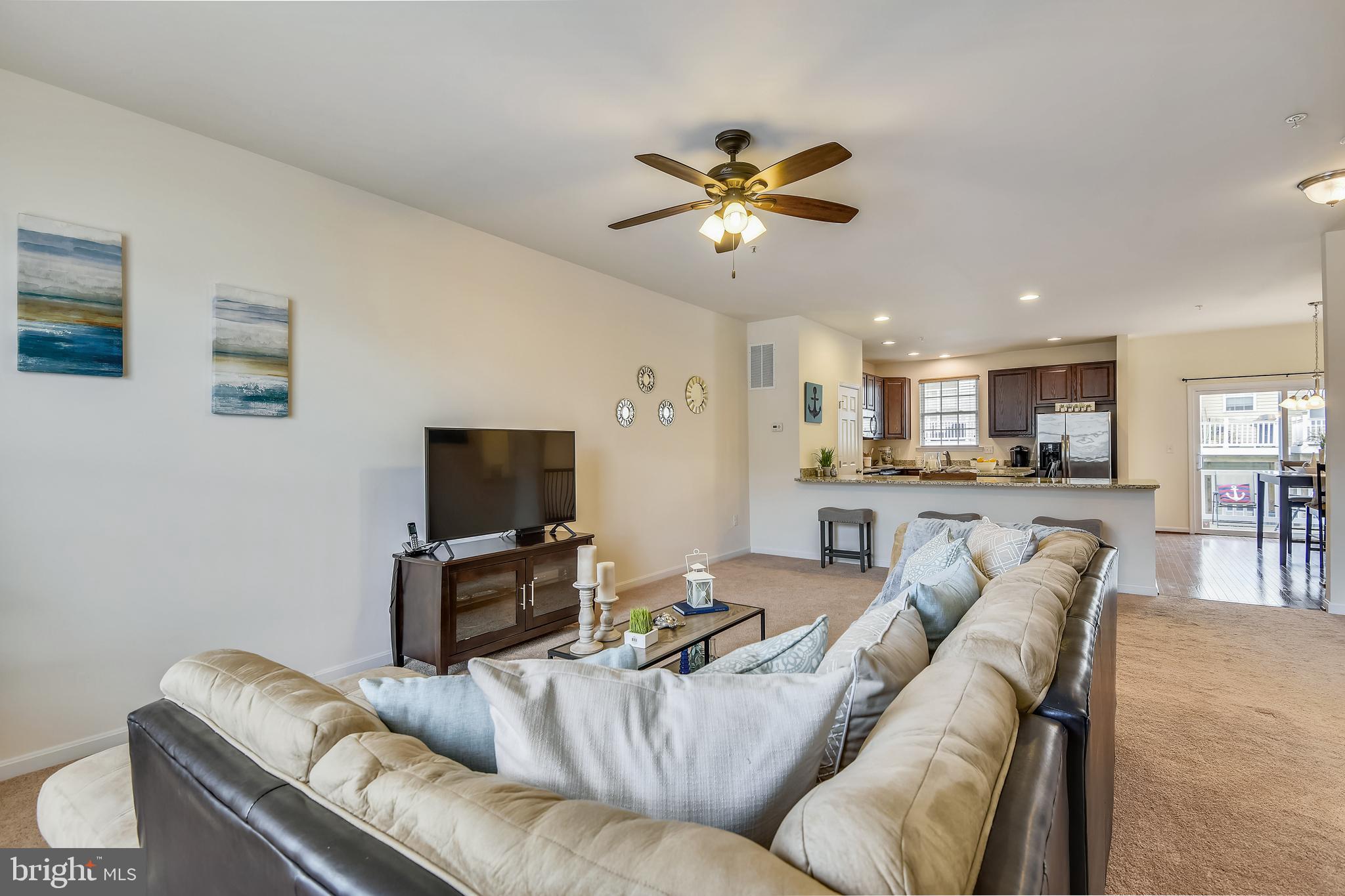 SAN FRANCISCO BY THE BAY - Residential