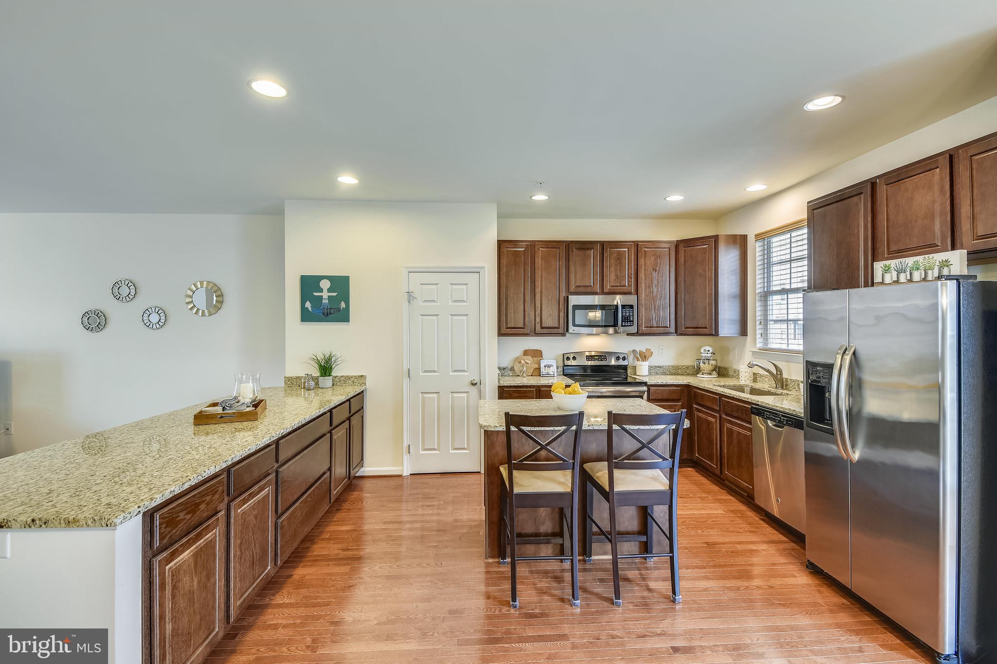 SAN FRANCISCO BY THE BAY - Residential