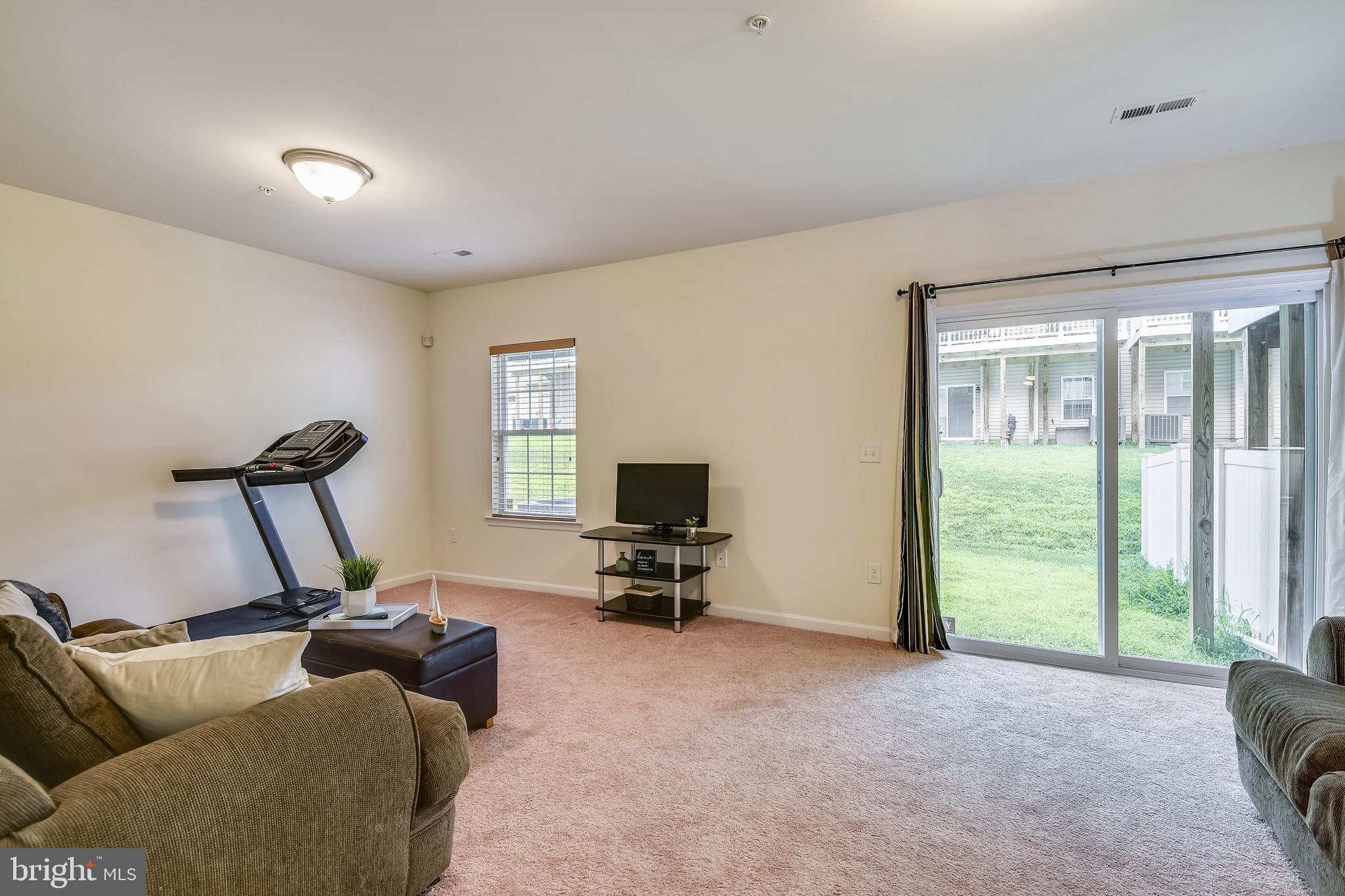 SAN FRANCISCO BY THE BAY - Residential