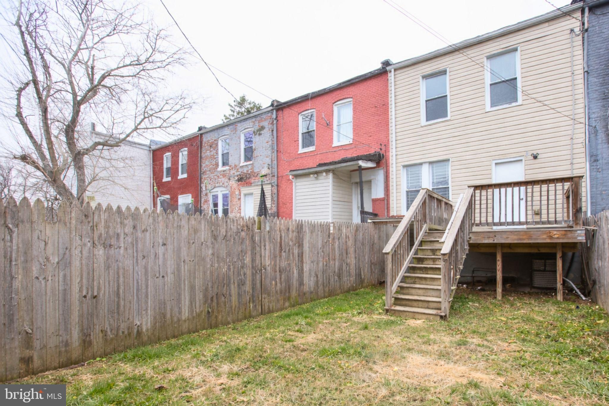 ARLINGTON - Residential