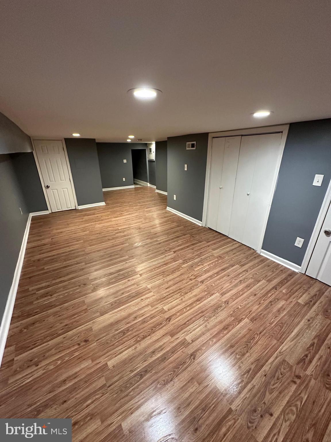 ARLINGTON - Residential