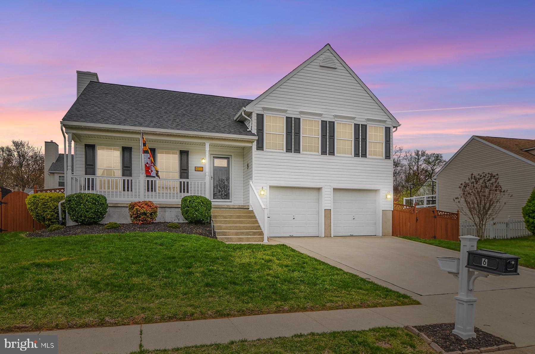 SENECA HARBOR - Residential