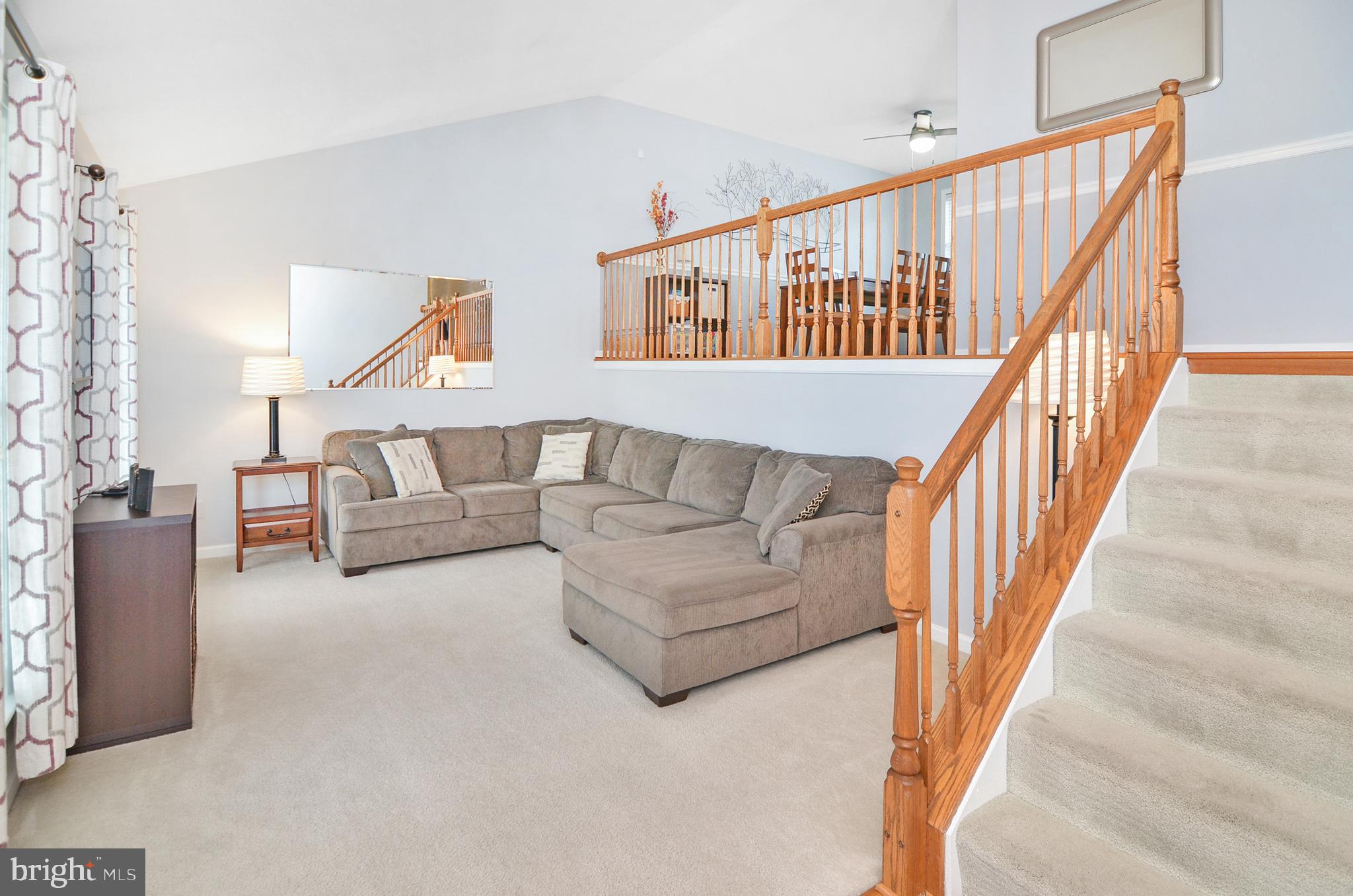 SENECA HARBOR - Residential