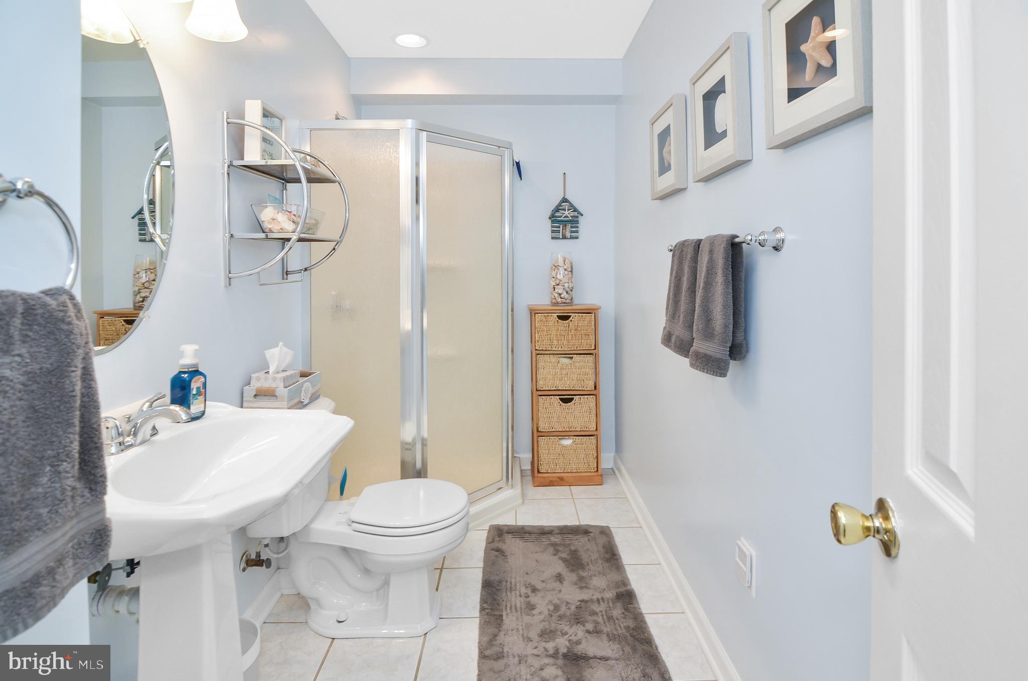 SENECA HARBOR - Residential