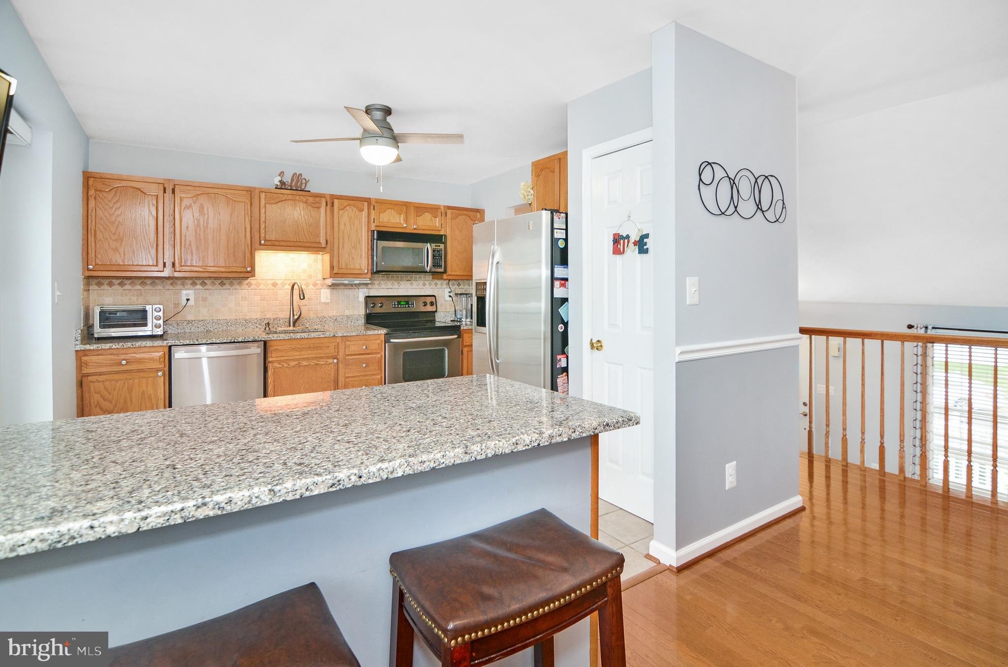 SENECA HARBOR - Residential