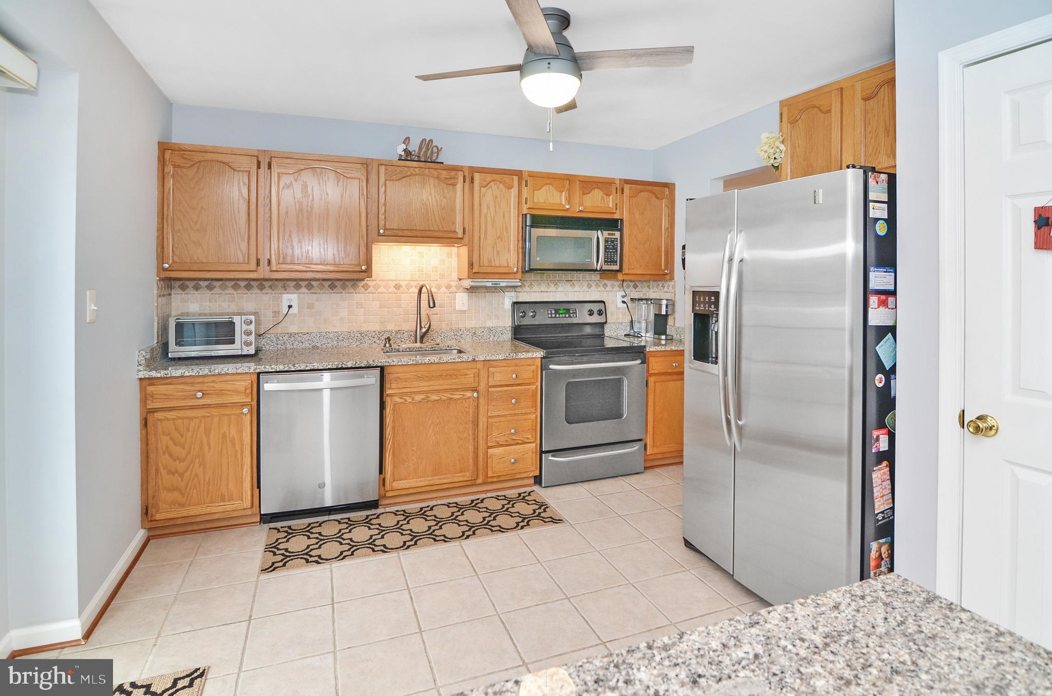 SENECA HARBOR - Residential