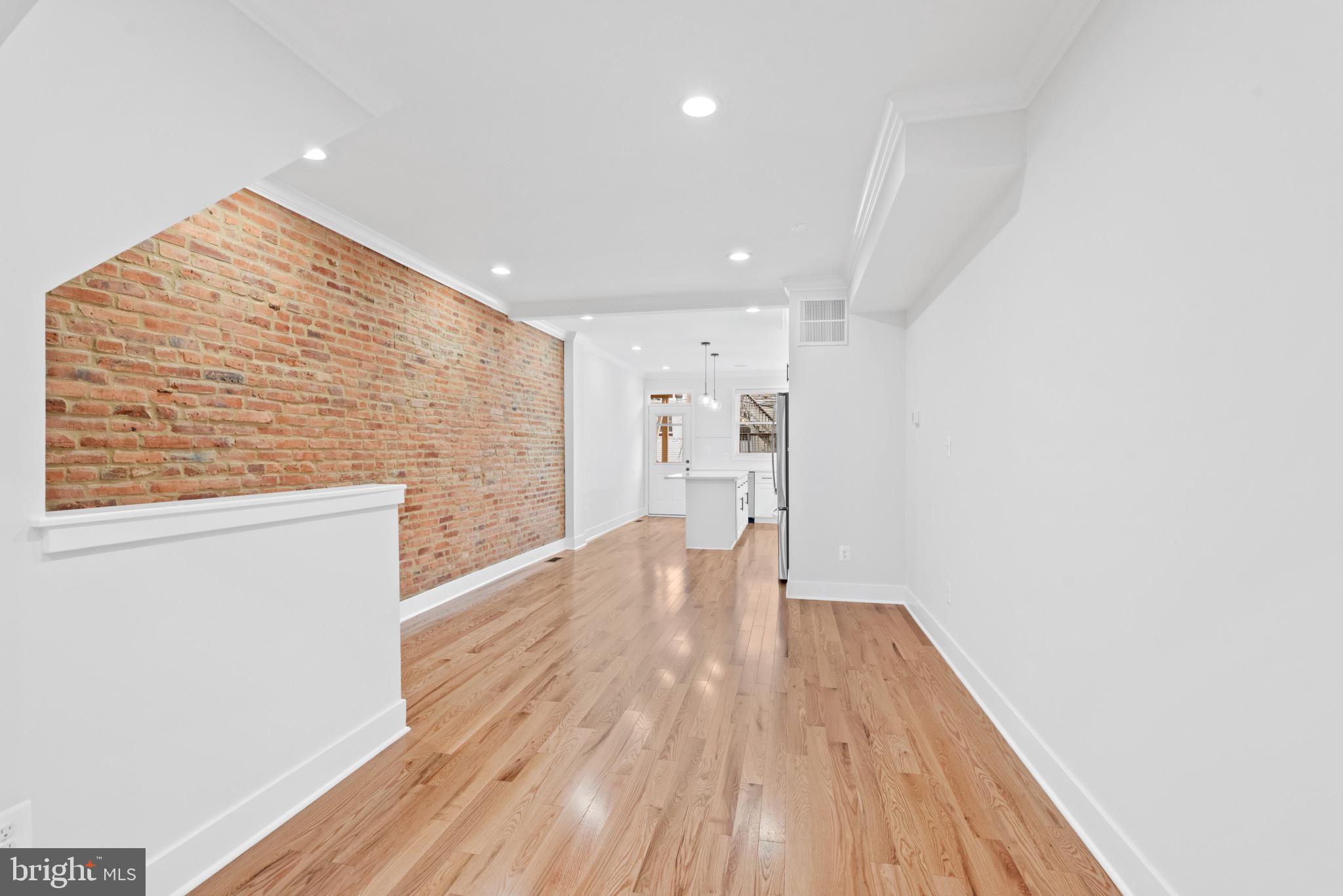 FEDERAL HILL HISTORIC DISTRICT - Residential Lease