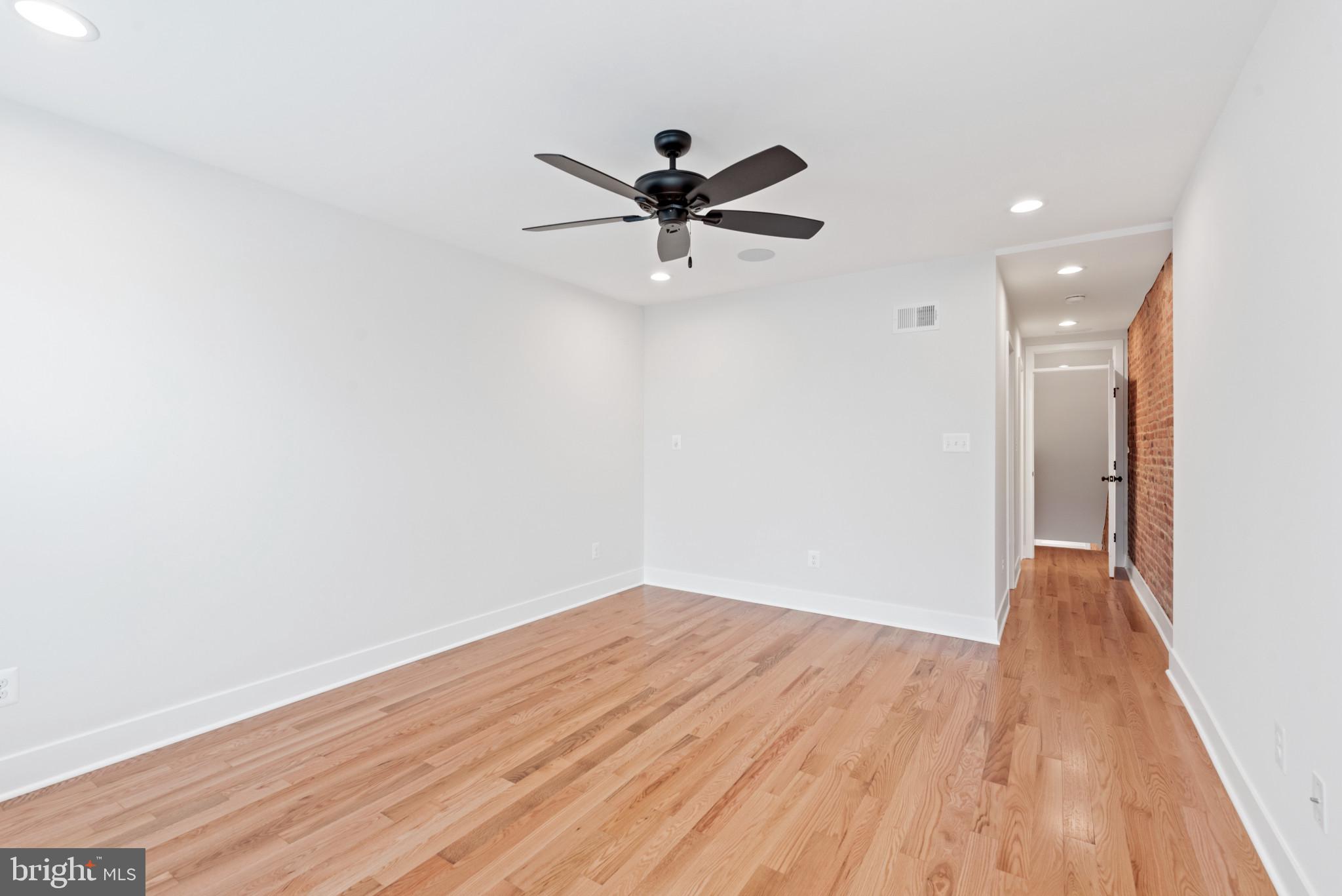 FEDERAL HILL HISTORIC DISTRICT - Residential Lease