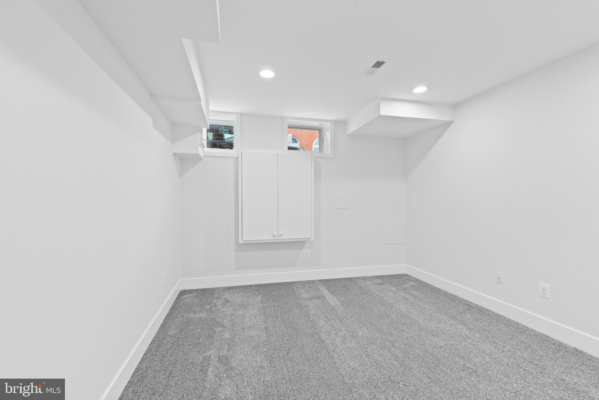 FEDERAL HILL HISTORIC DISTRICT - Residential Lease