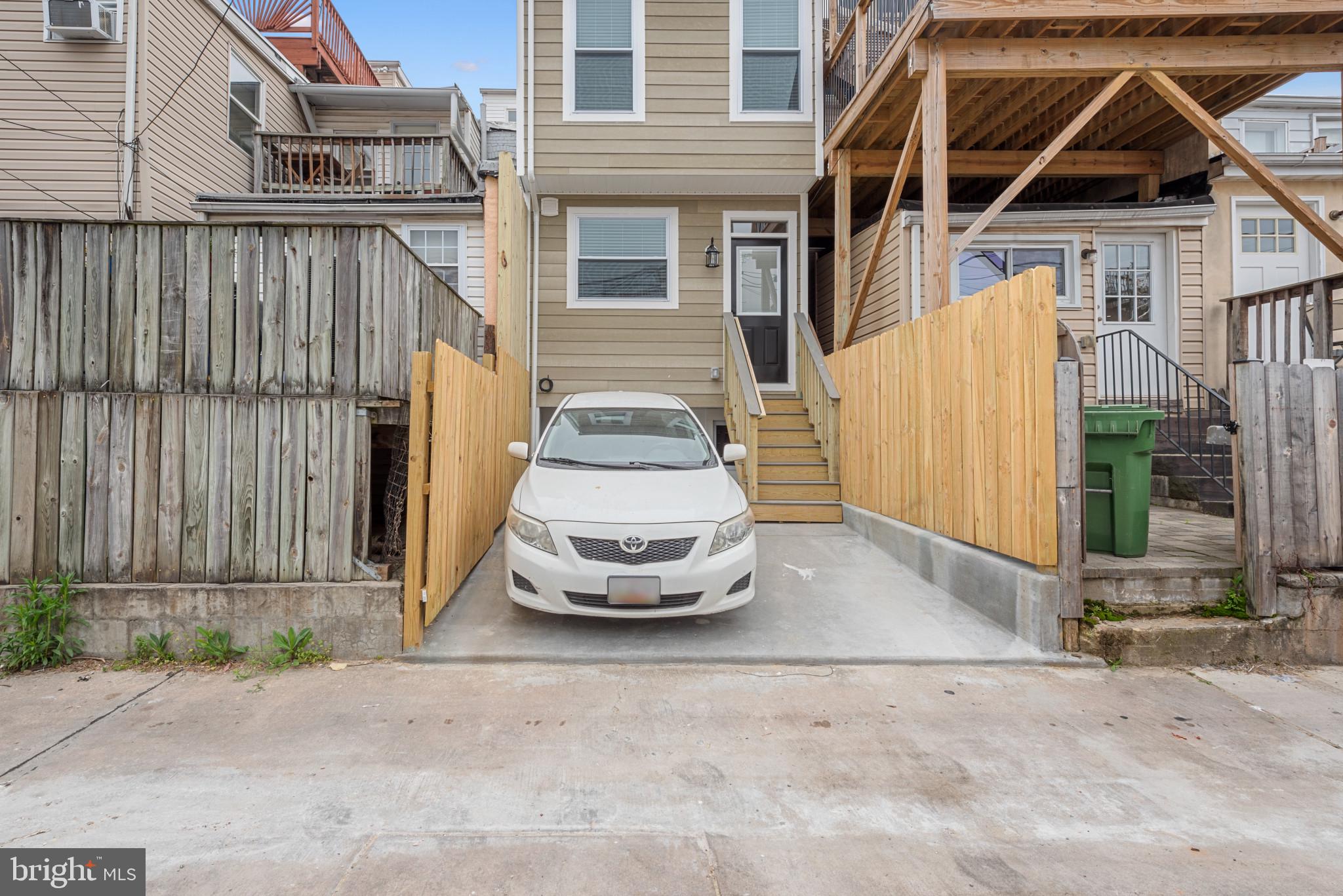 FEDERAL HILL HISTORIC DISTRICT - Residential Lease