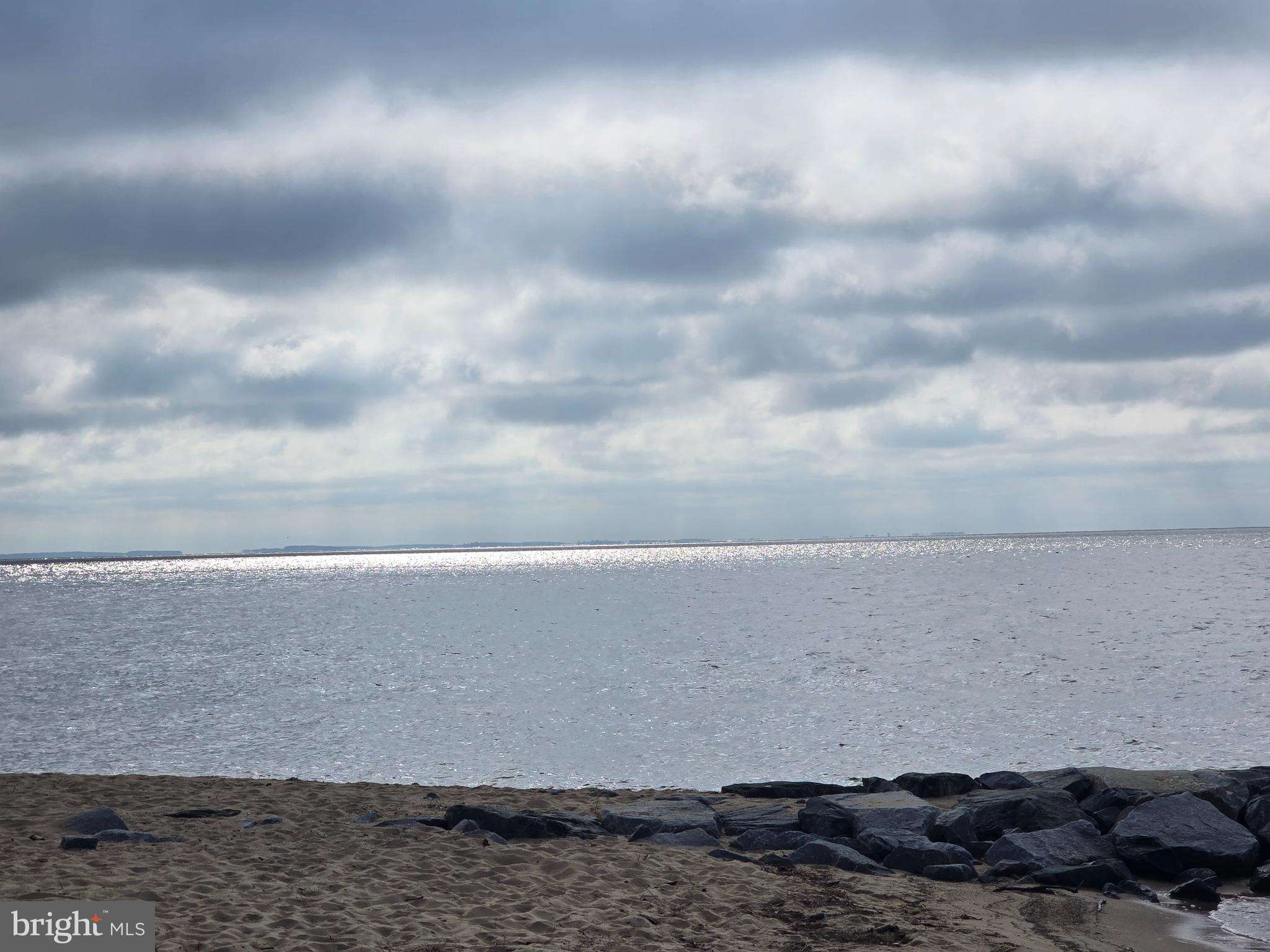 DRUM POINT - Residential