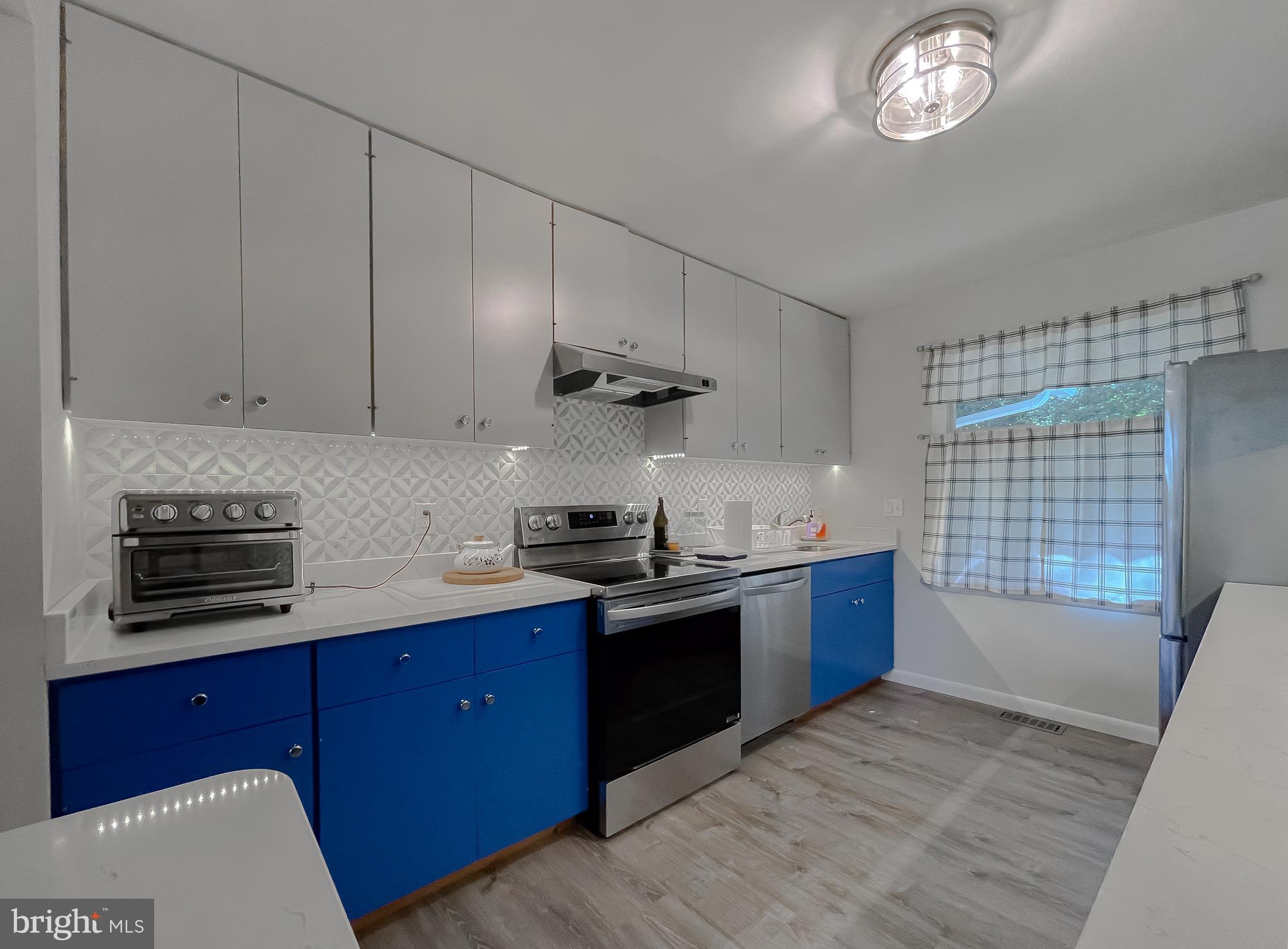 DRUM POINT - Residential