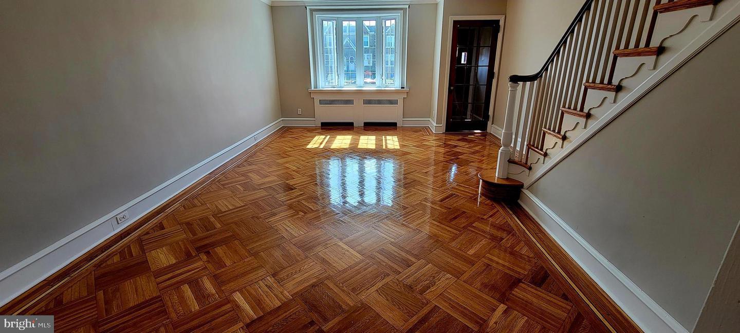 MAYFAIR (WEST) - Residential Lease