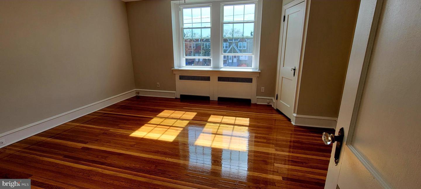 MAYFAIR (WEST) - Residential Lease