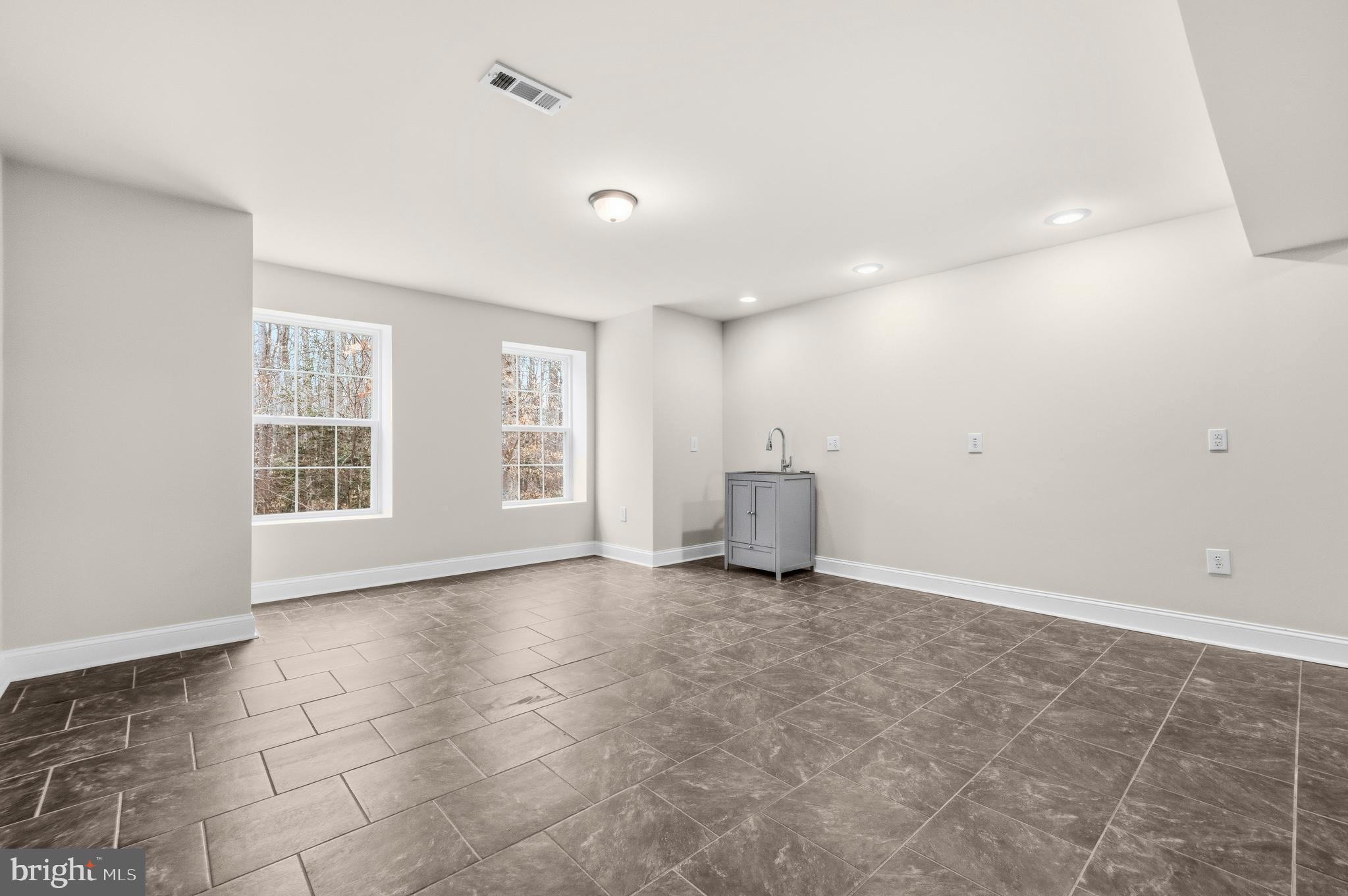 RIDGECREST - Residential