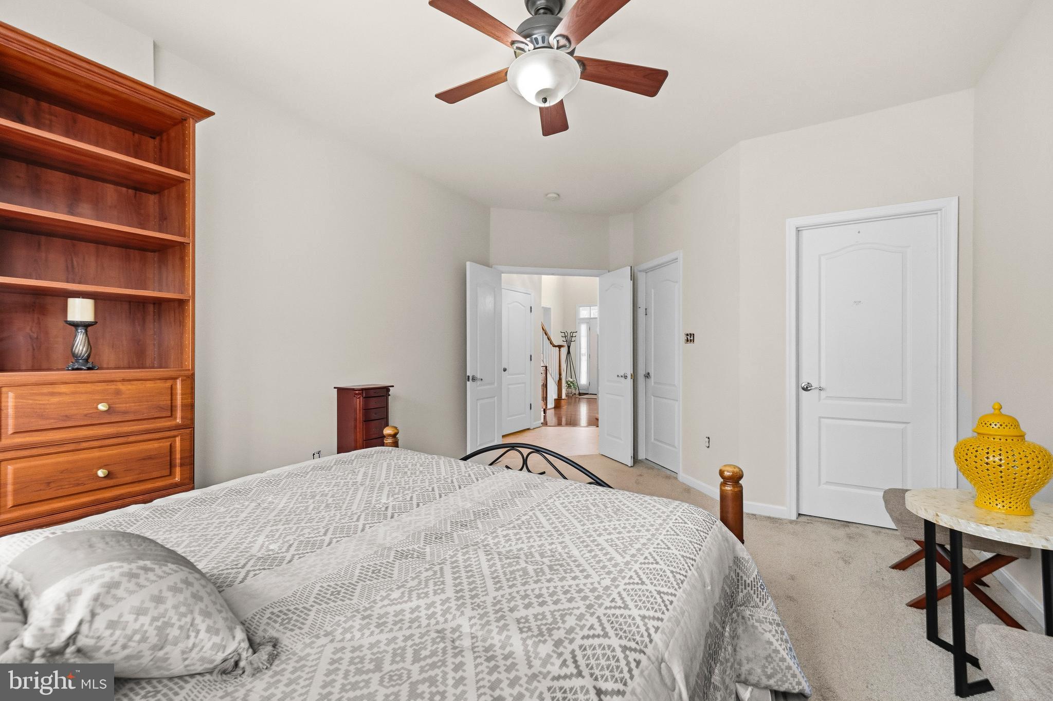 RIDGECREST - Residential