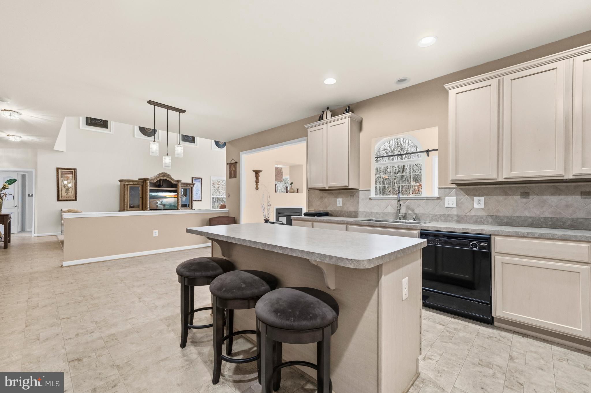 RIDGECREST - Residential