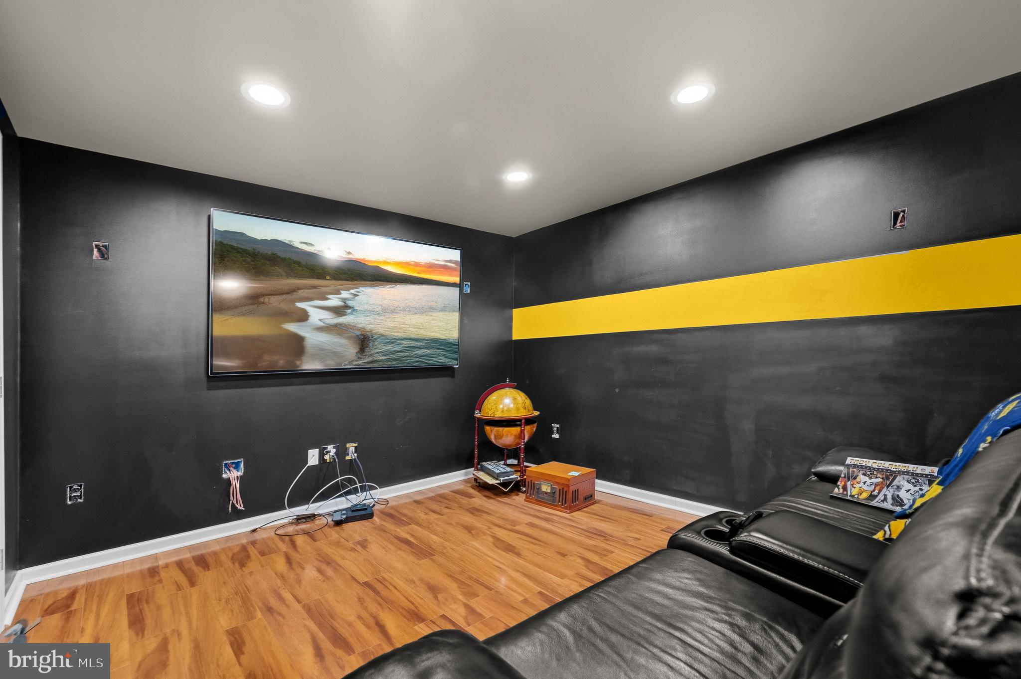 RIDGECREST - Residential