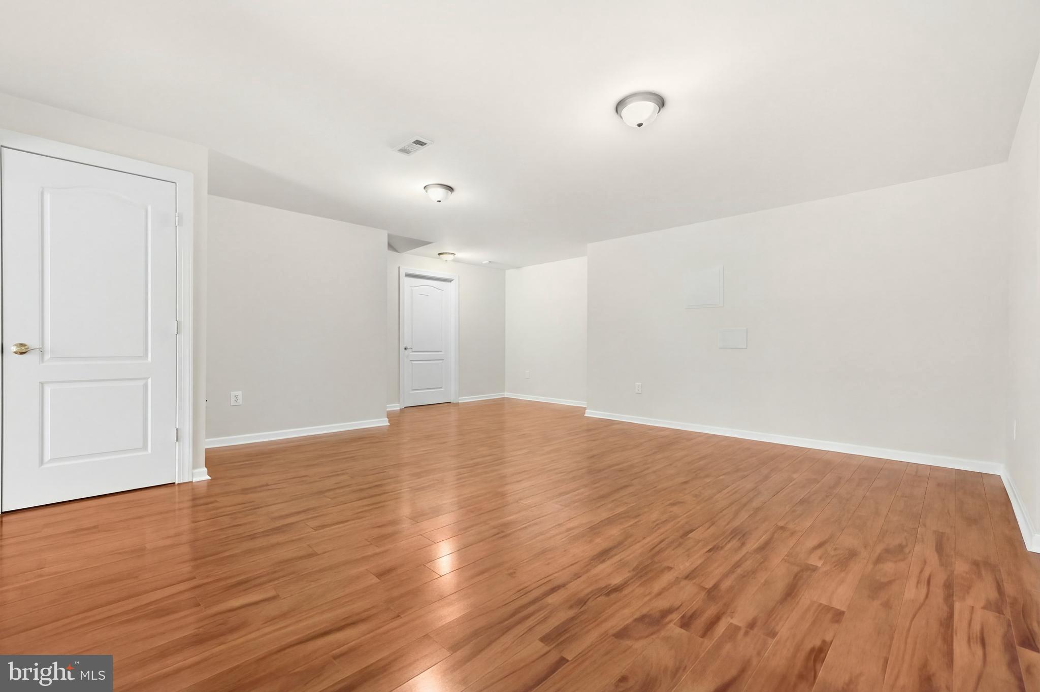 RIDGECREST - Residential